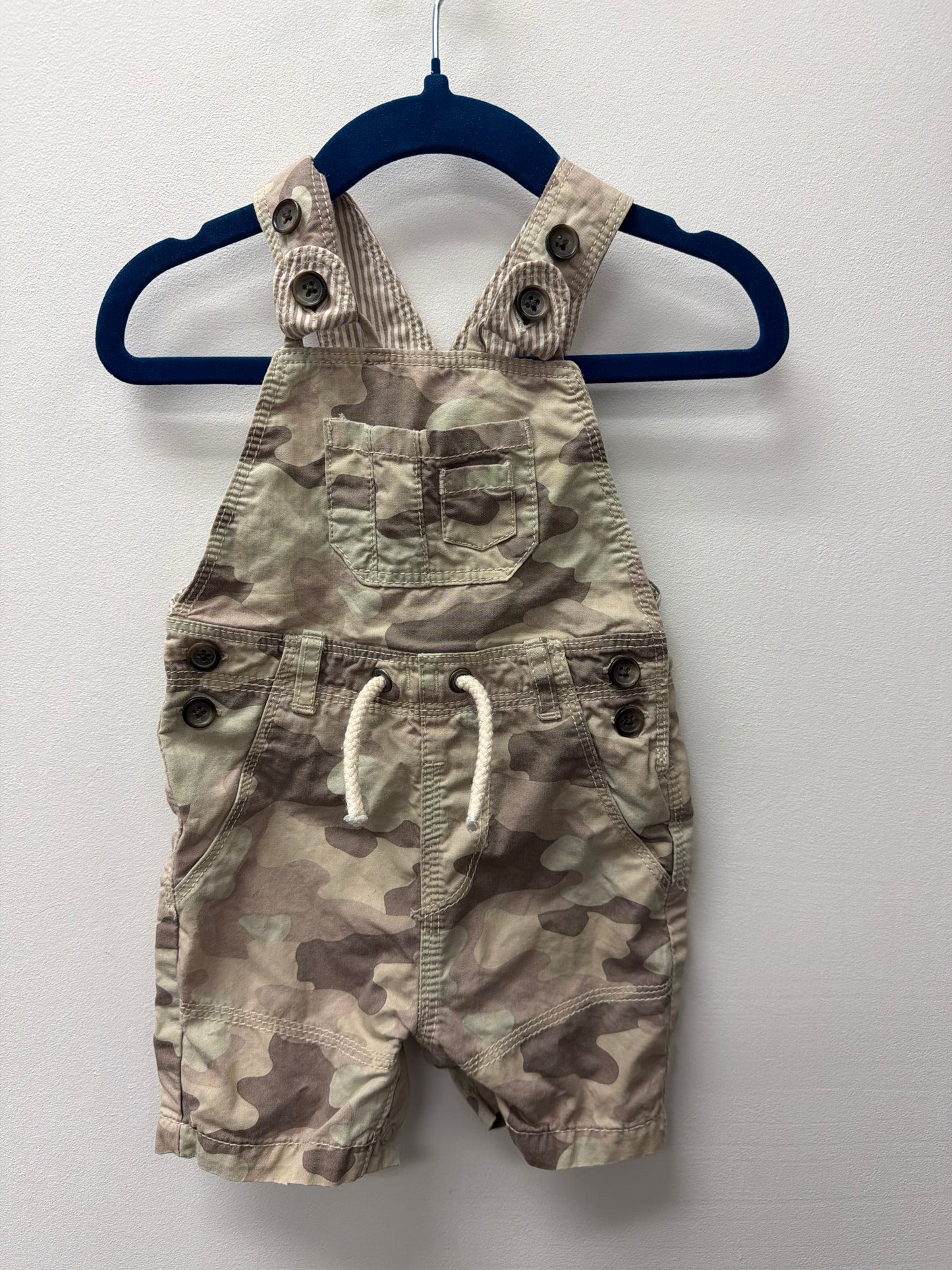 GEORGE CAMO OVERALLS SIZE 6-9M
