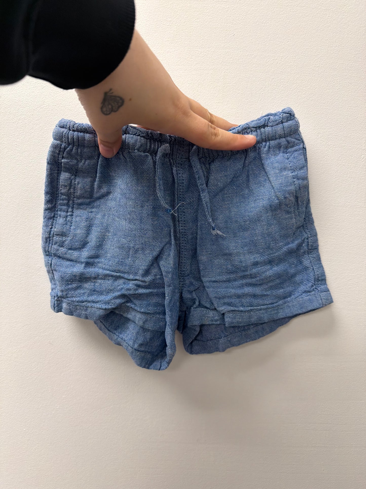 OLD NAVY BLUE SHORTS SIZE 2T