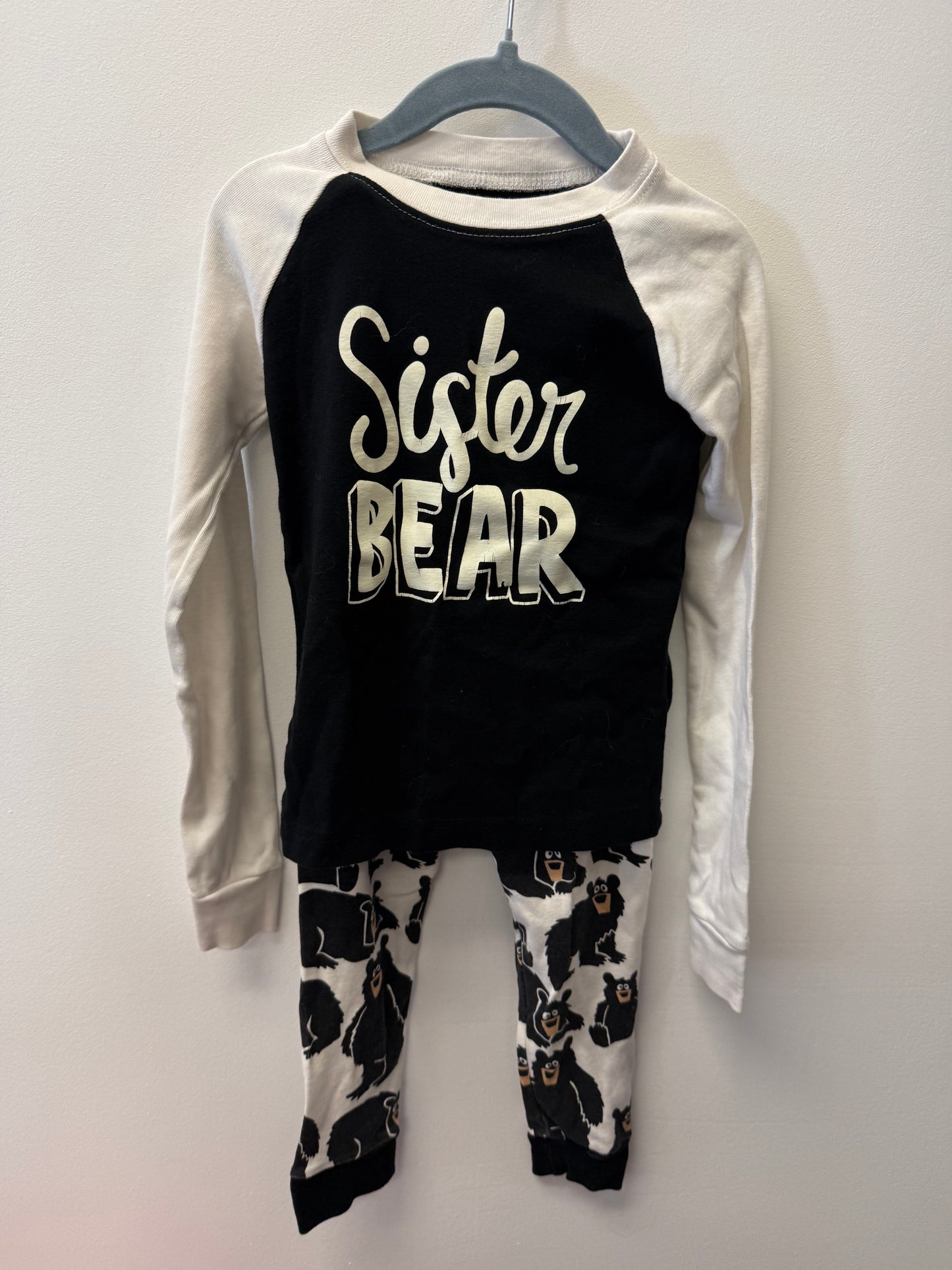 LAZY ONE "SISTER BEAR" PJ'S SIZE 4T