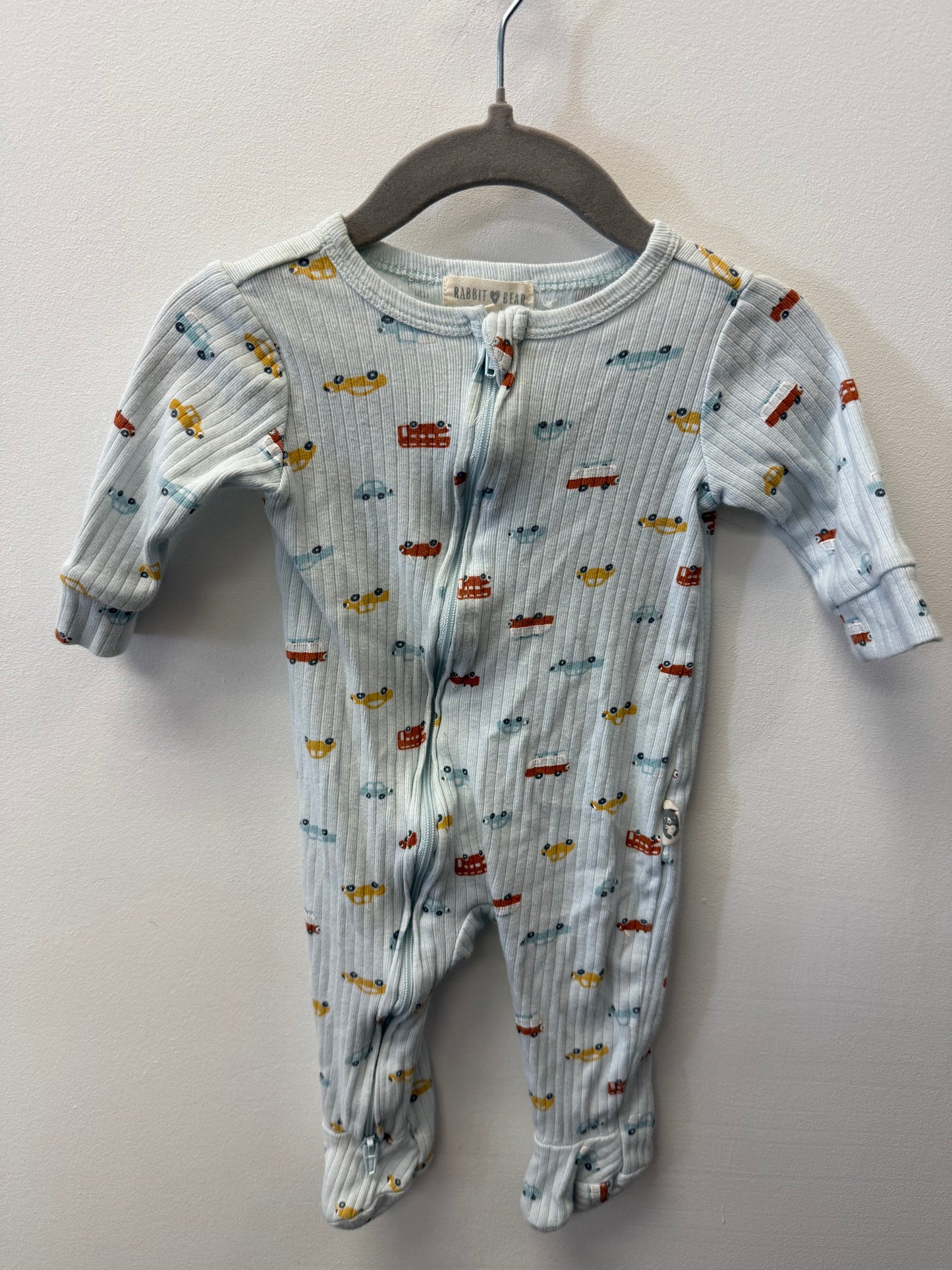 RABBIT + BEAR CAR SLEEPER SIZE 3-6M