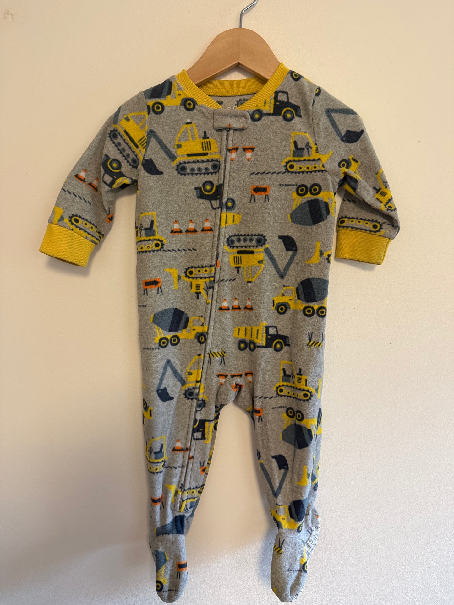 CARTERS FLEECE MACHINE SLEEPER SIZE 9M