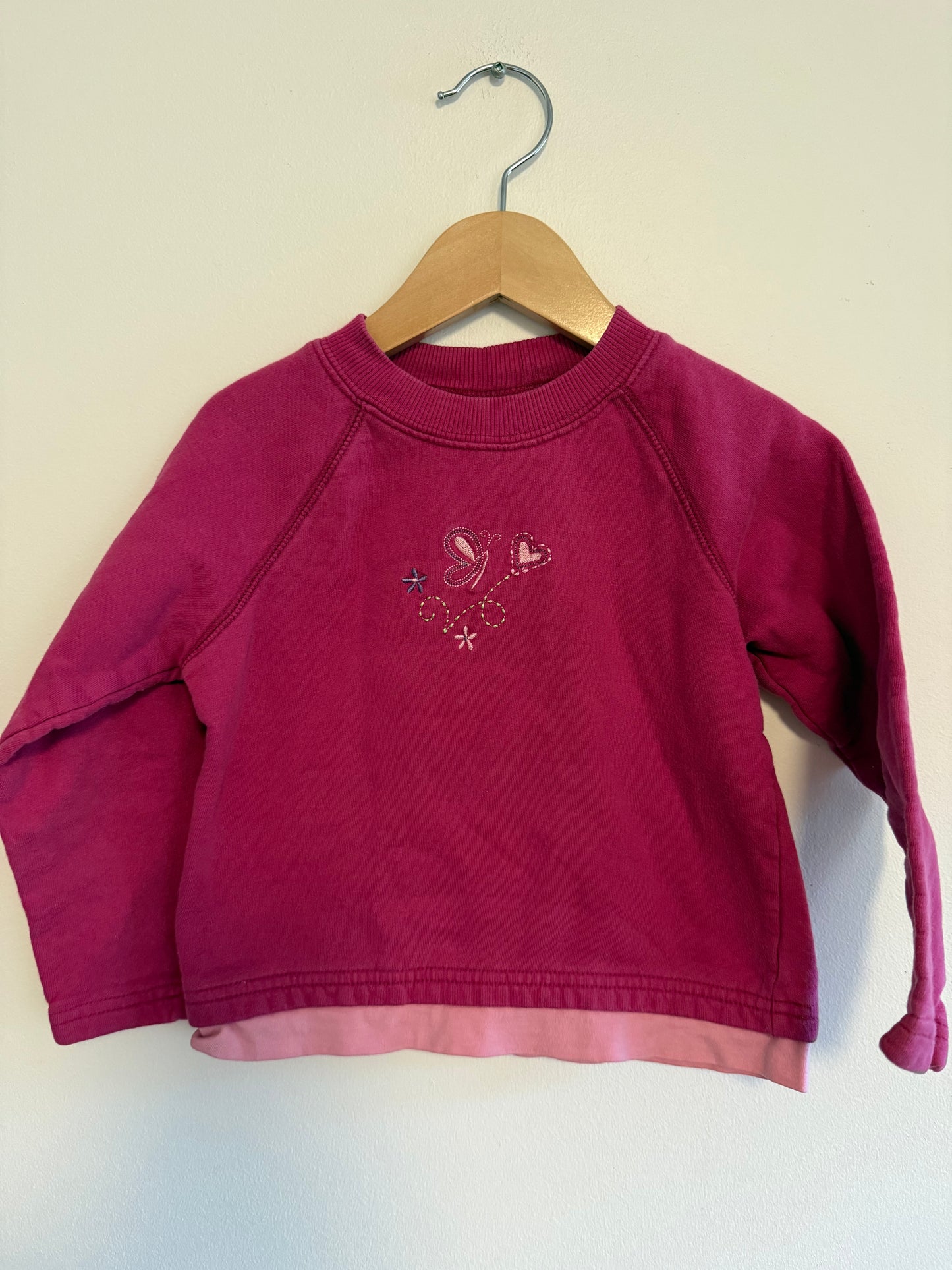 SIMPLY BASIC BUTTERFLY CREW SIZE 4T
