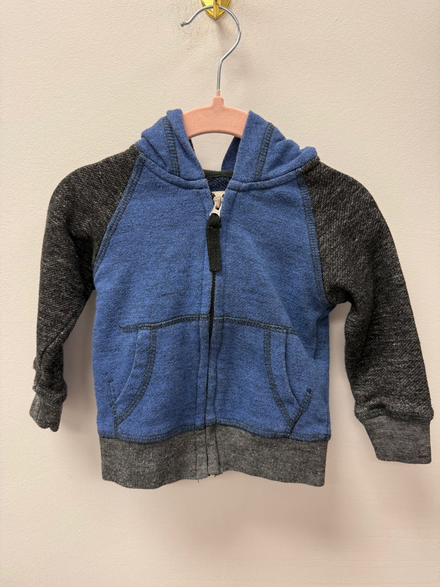 SOVERIEGN CODE SWEATER SIZE 12M