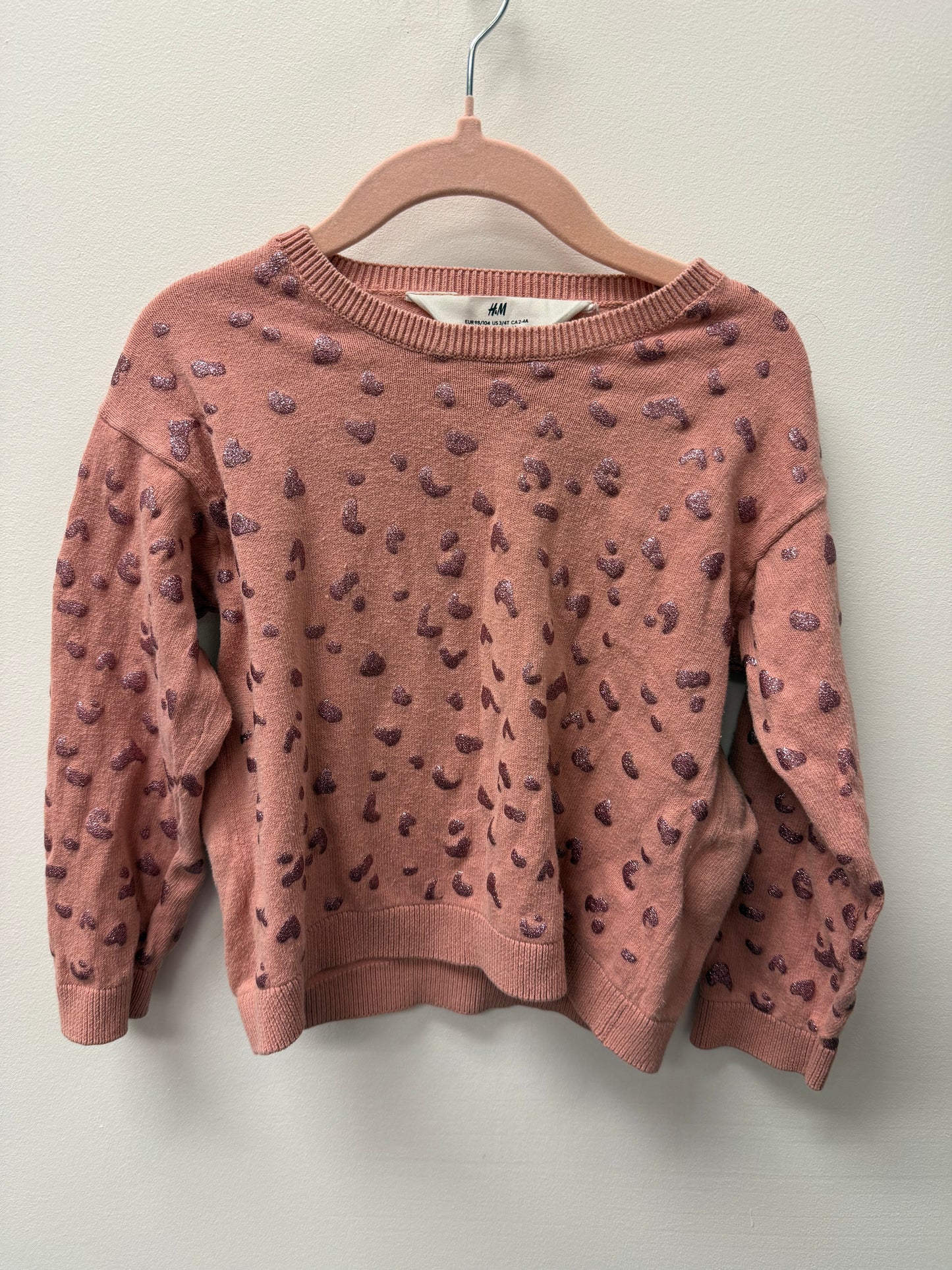 H&M HEART SHIRT SIZE 3-4T
