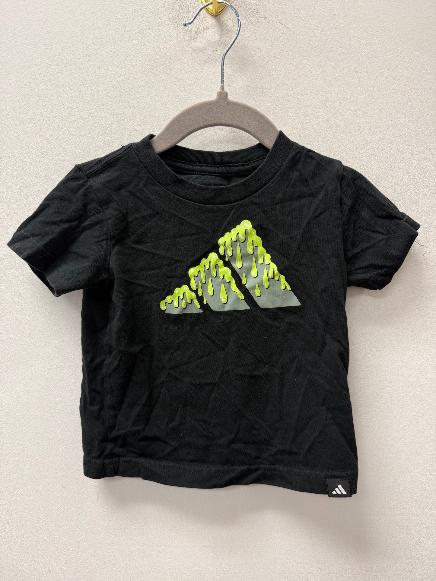 ADIDAS BLACK SHIRT SIZE 12M