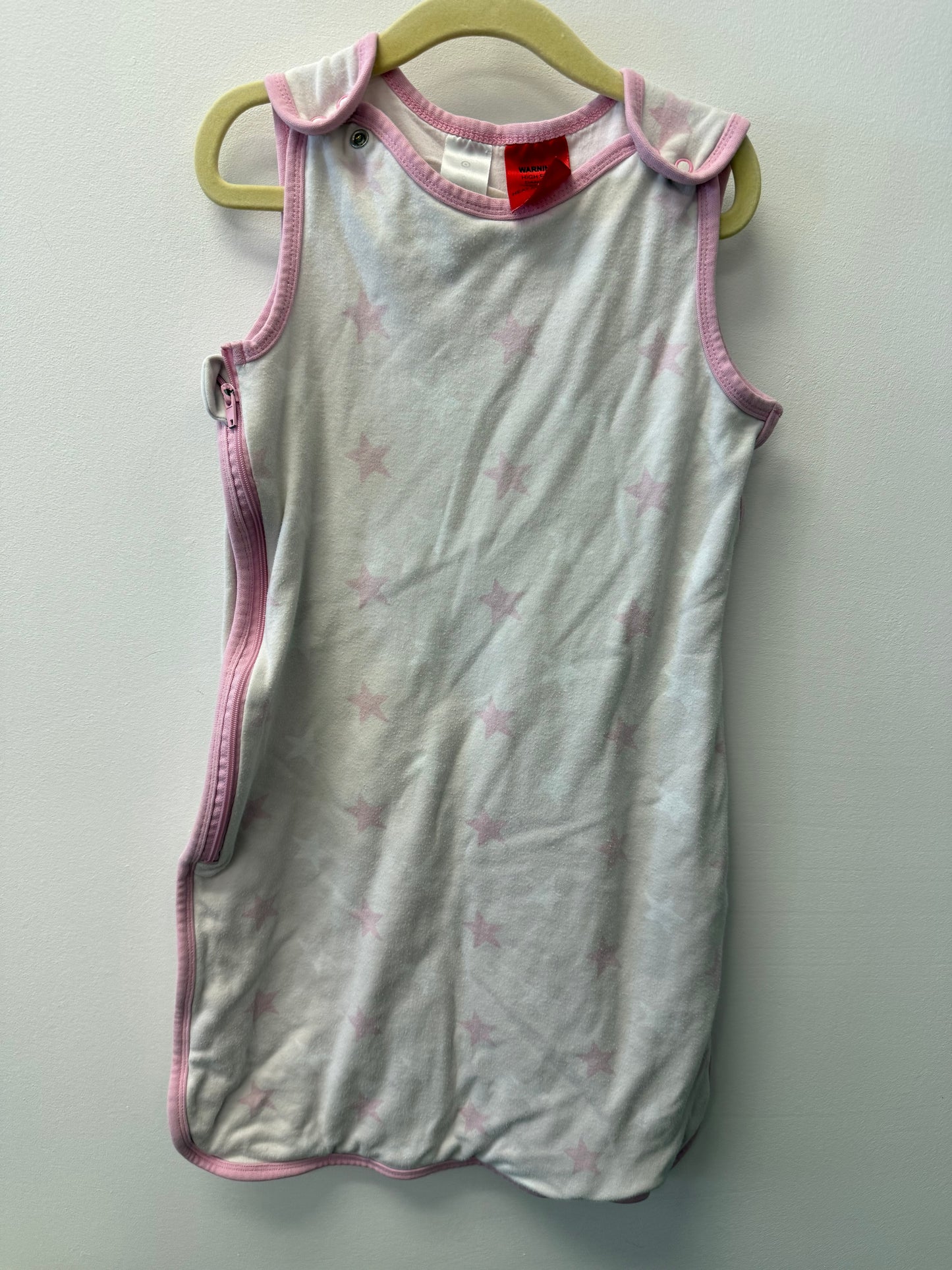 TARGET STAR SLEEPSACK SIZE 6-12M