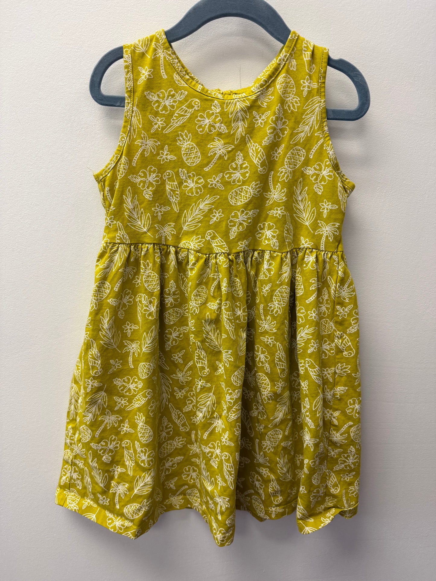 GEORGE YELLOW DRESS SIZE 5T