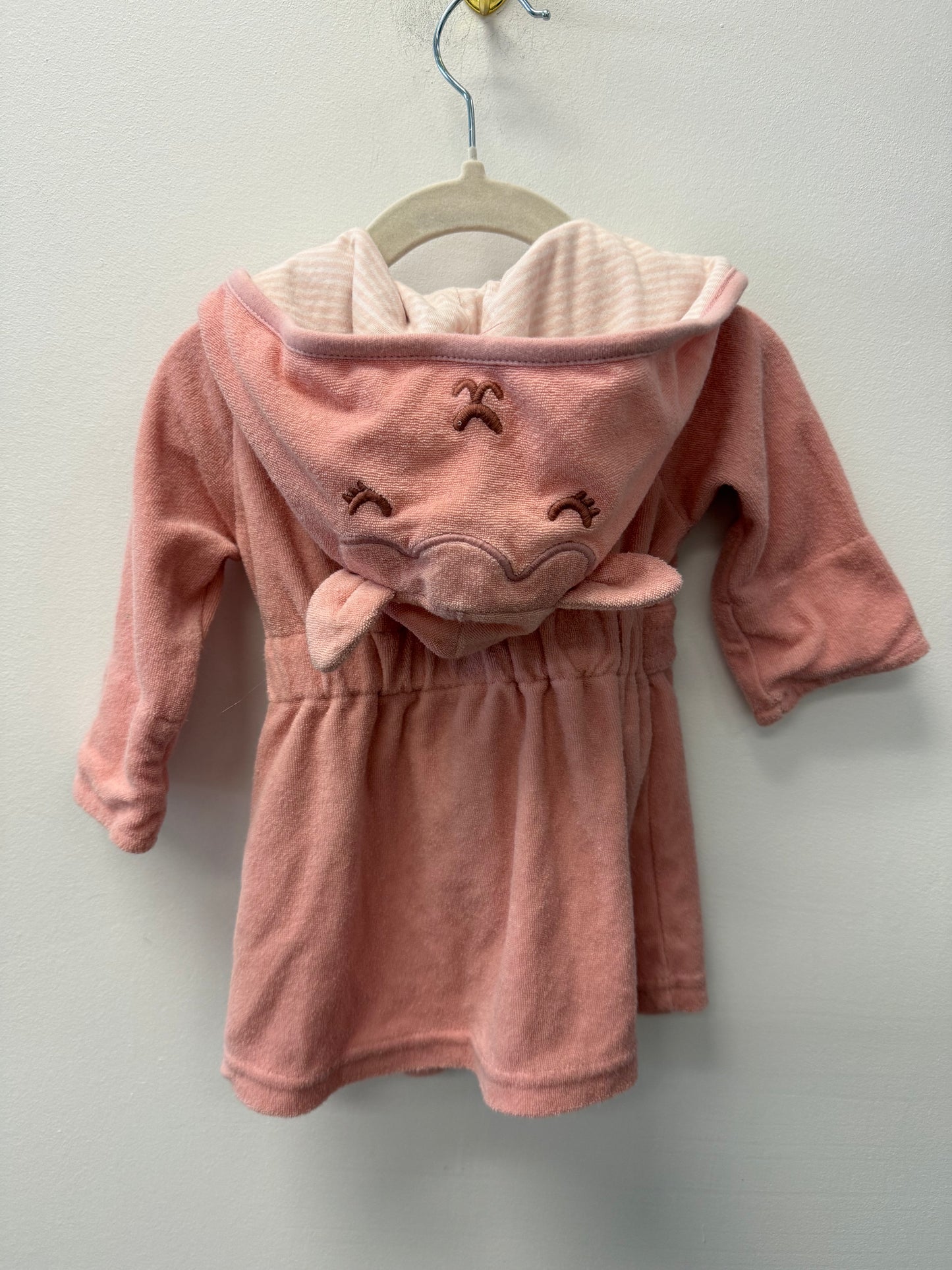 NWOT PINK ROBE SIZE 0-9M