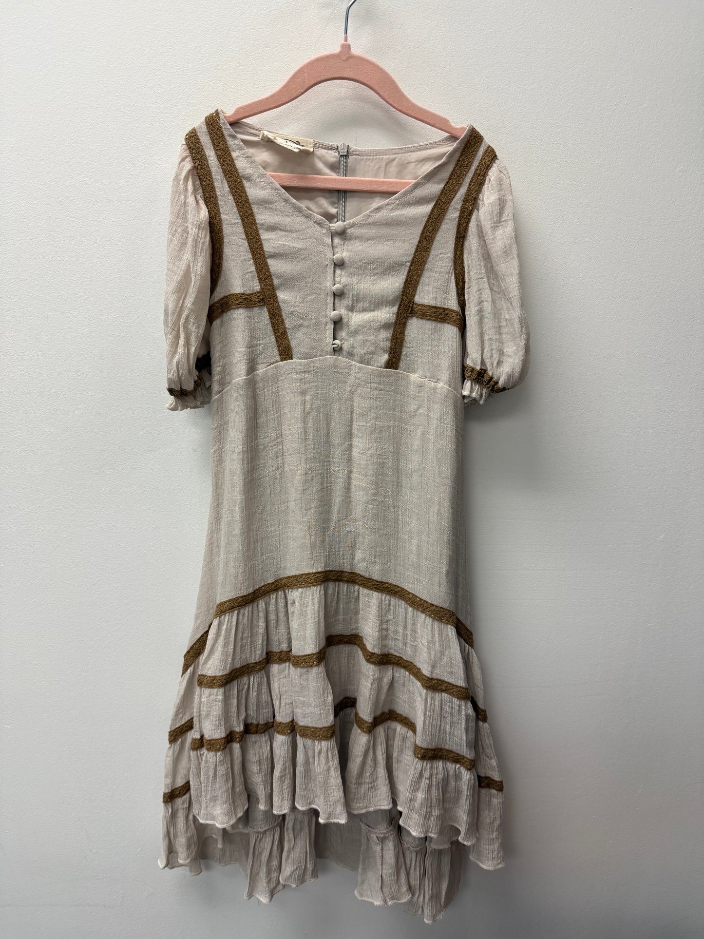 MIA JOY DRESS SIZE 6