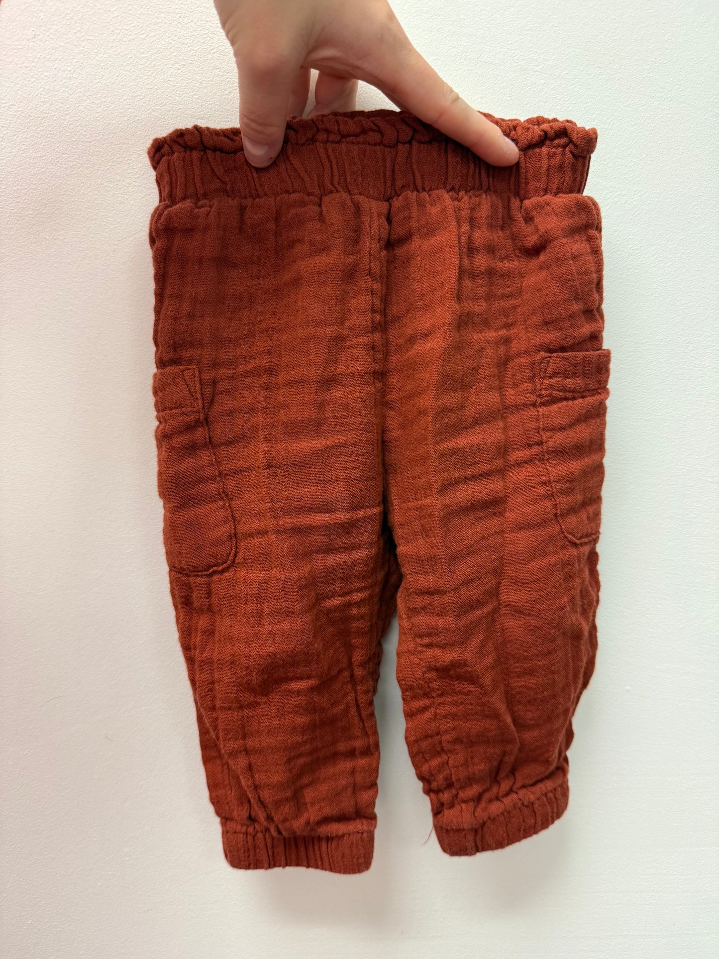 OLD NAVY LINEN CARGO PANTS SIZE 3-6M