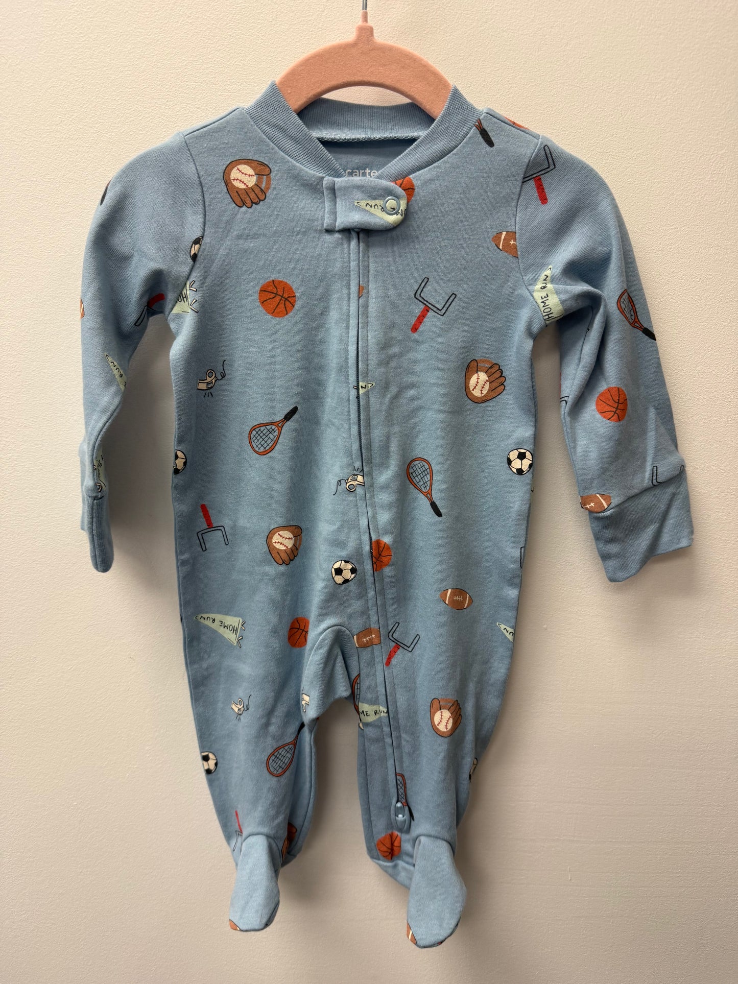 NWOT CARTERS SPORTS SLEEPER SIZE 3M