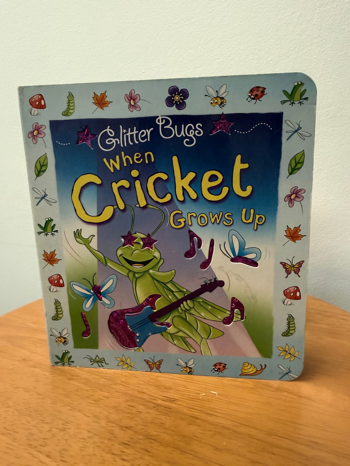 GLITTER BUGS BOARD BOOK