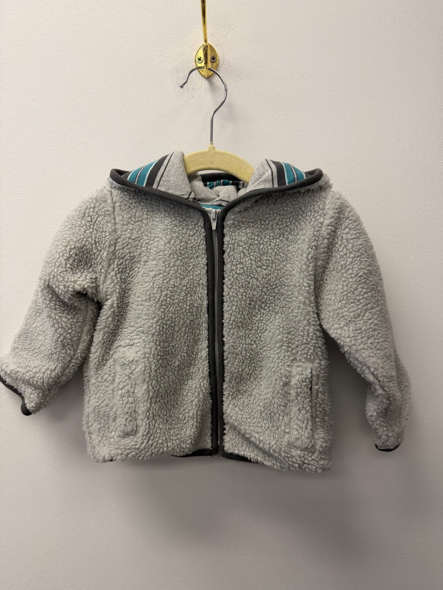 OSHKOSH GREY SWEATER SIZE 12M