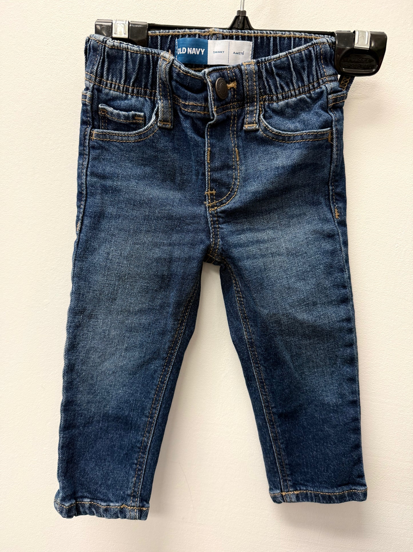 OLD NAVY SKINNY JEANS SIZE 18-24M