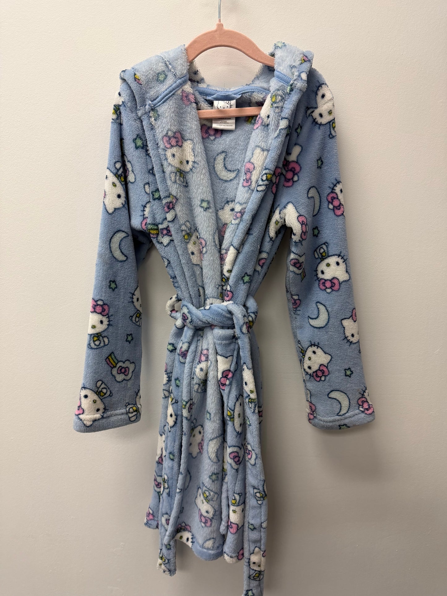 HELLO KITTY ROBE SIZE 7-8