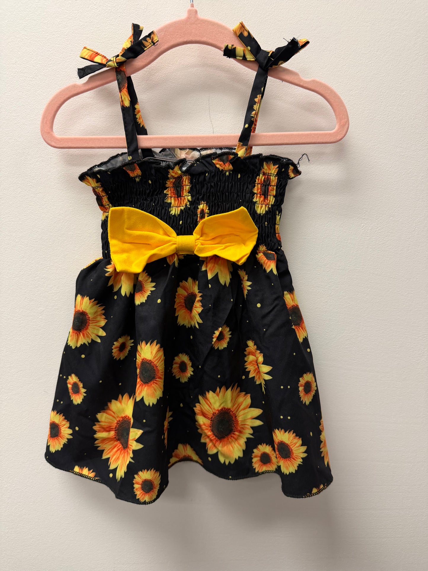 UNKNOWN BRAND SUNFLOWER DRESS SIZE 3-6M