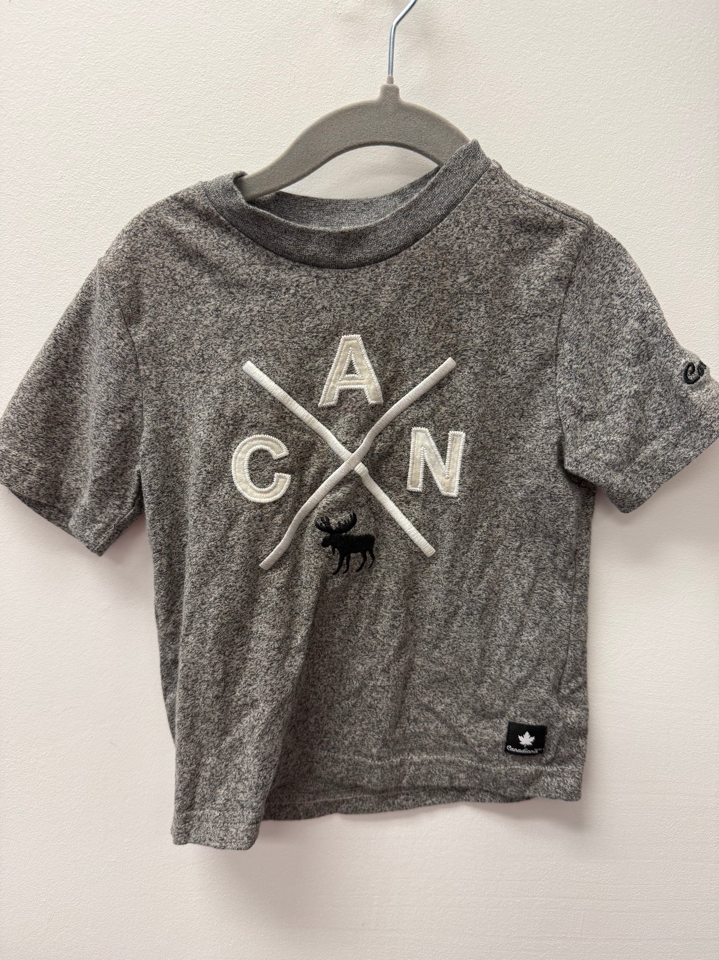 CANADIANA GREY SHIRT SIZE 2T