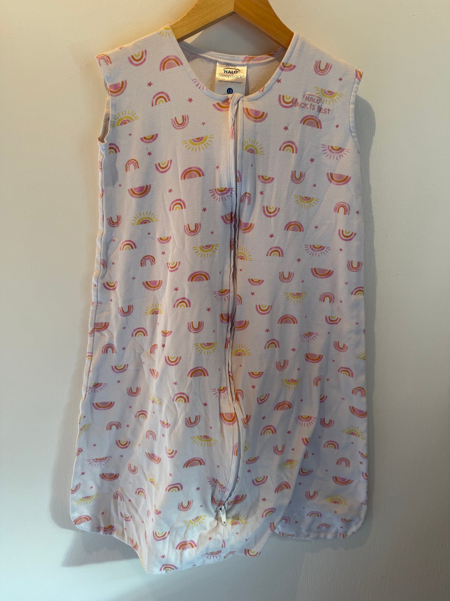 HALO RAINBOW SLEEPSACK SIZE LARGE 22LBS-28LBS