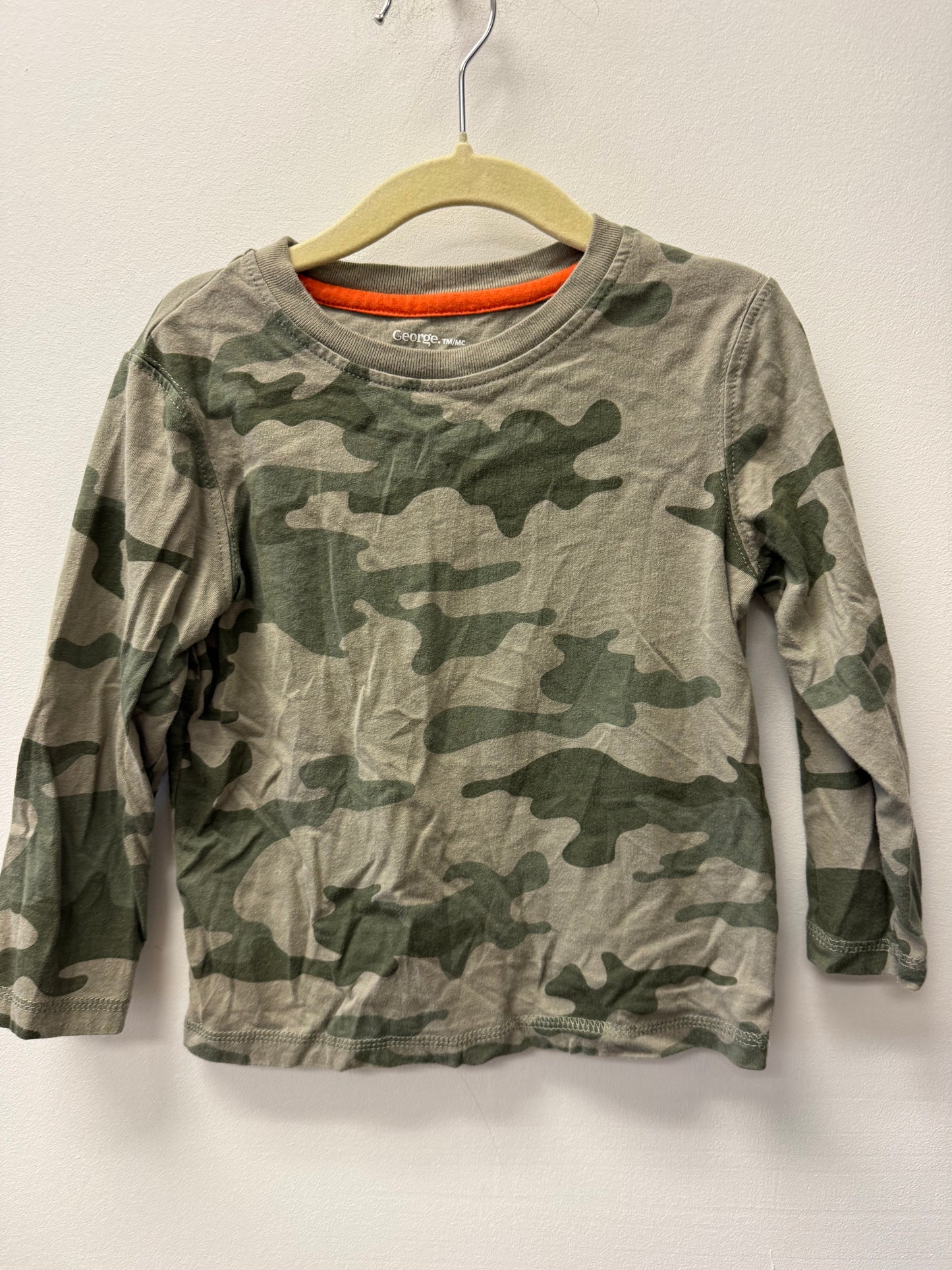 GEORGE CAMO LONG SLEEVE SIZE 4T