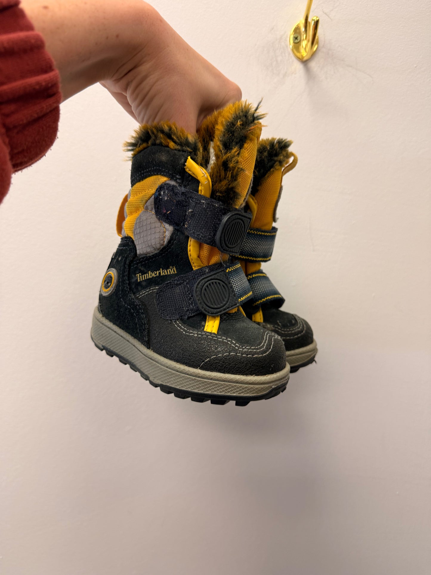 TIMBERLAND WINTER BOOTS SIZE 4.5