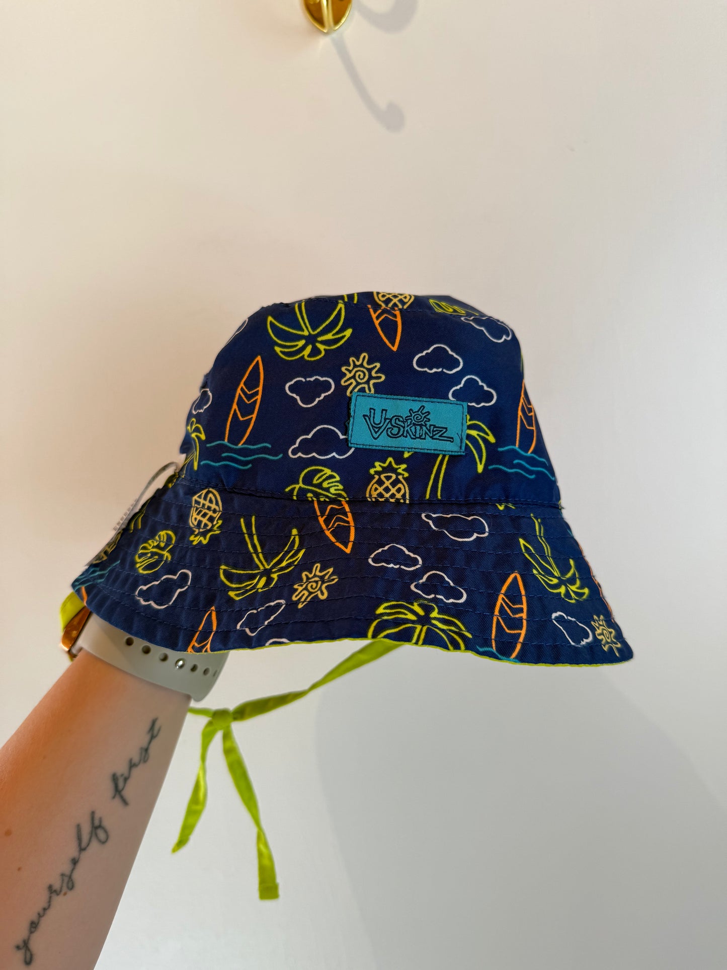 UVSKINZ PALM TREES HAT 12-18M