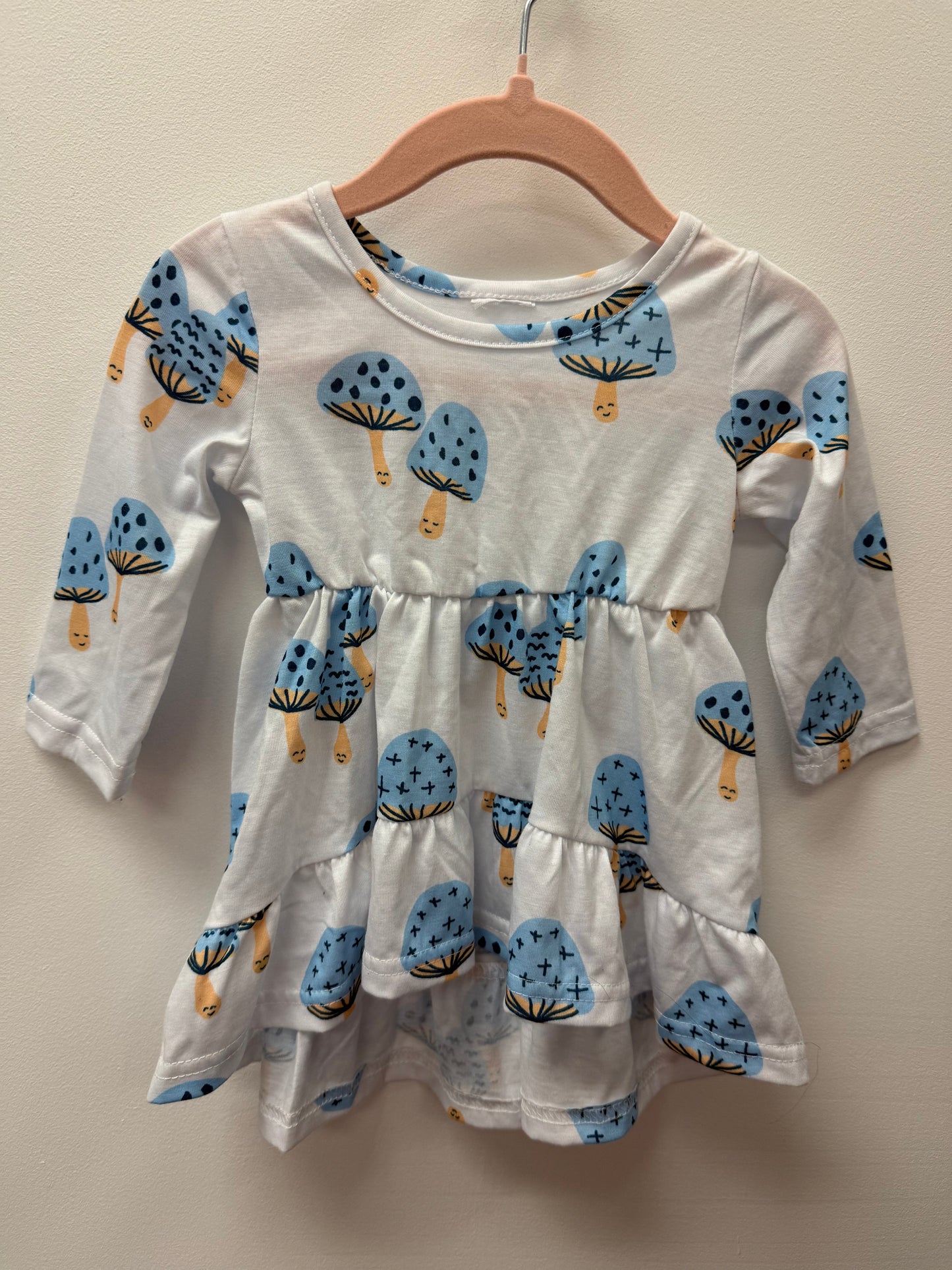 MUSHROOM DRESS SIZE 0-3M