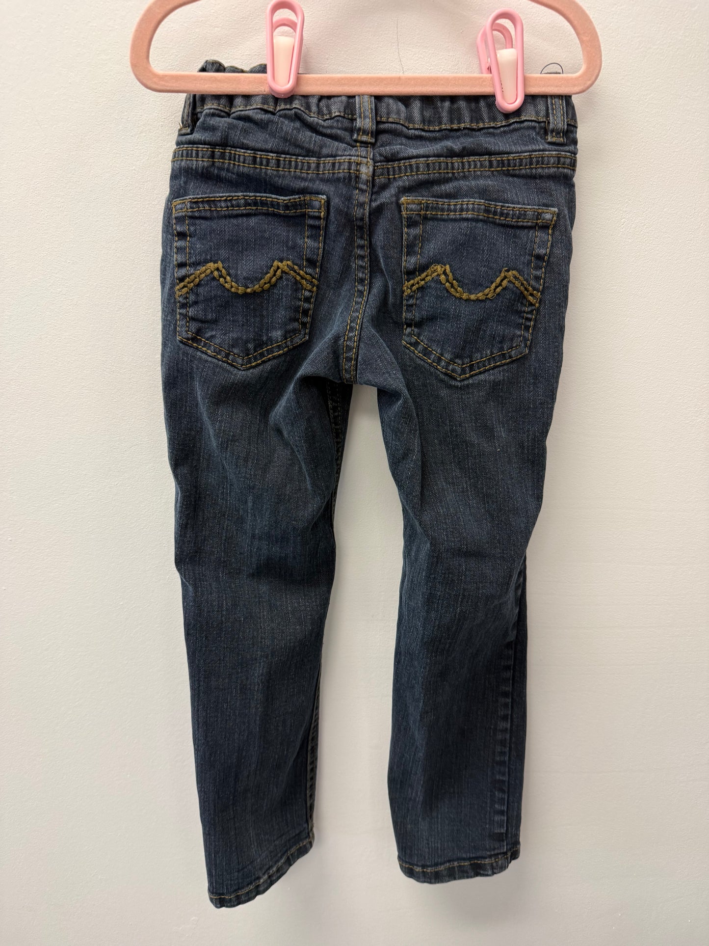 URBAN STAR JEANS SIZE 4T