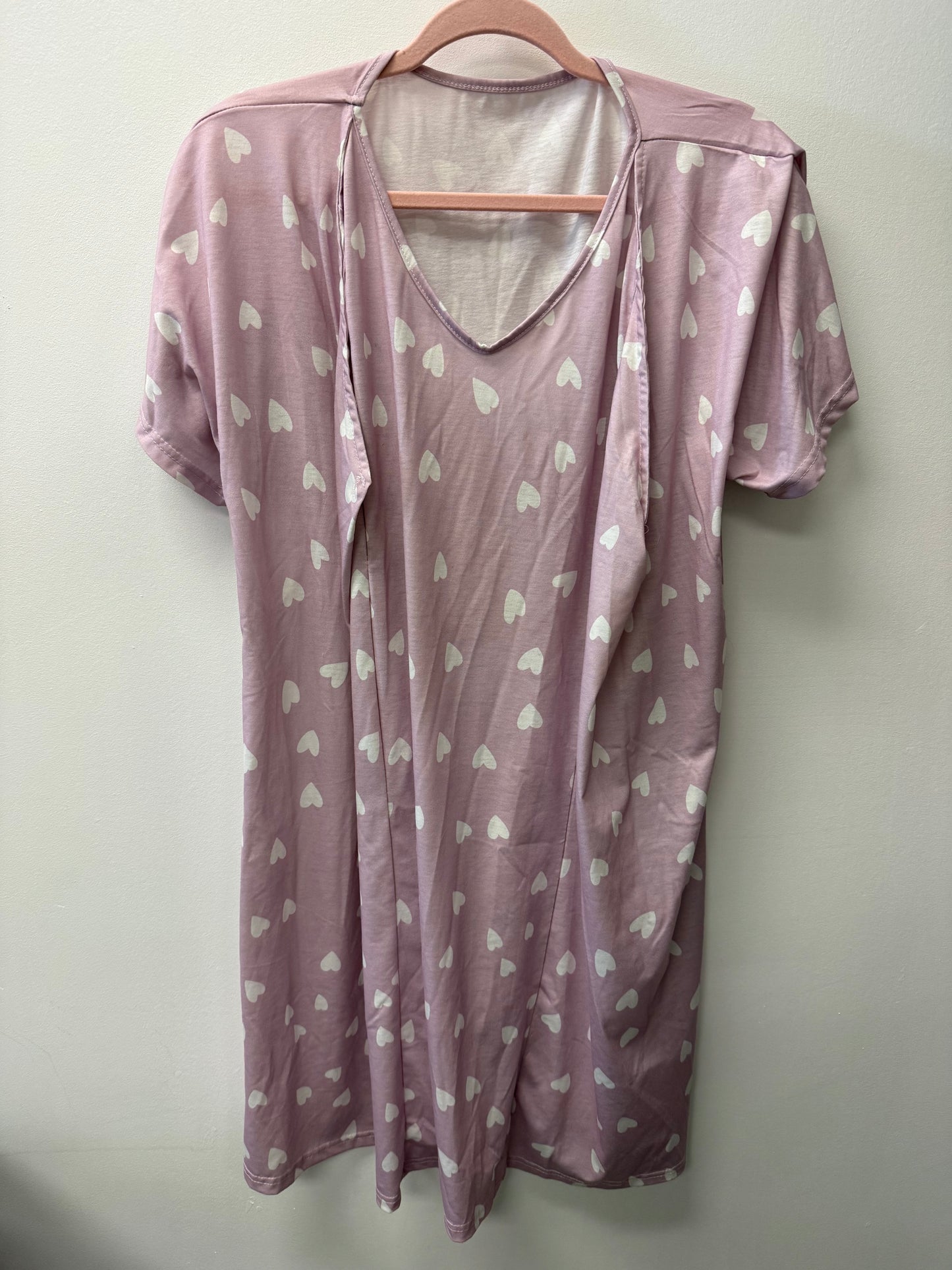 MATERNITY/NURSING NIGHT GOWN SIZE MEDIUM/LARGE