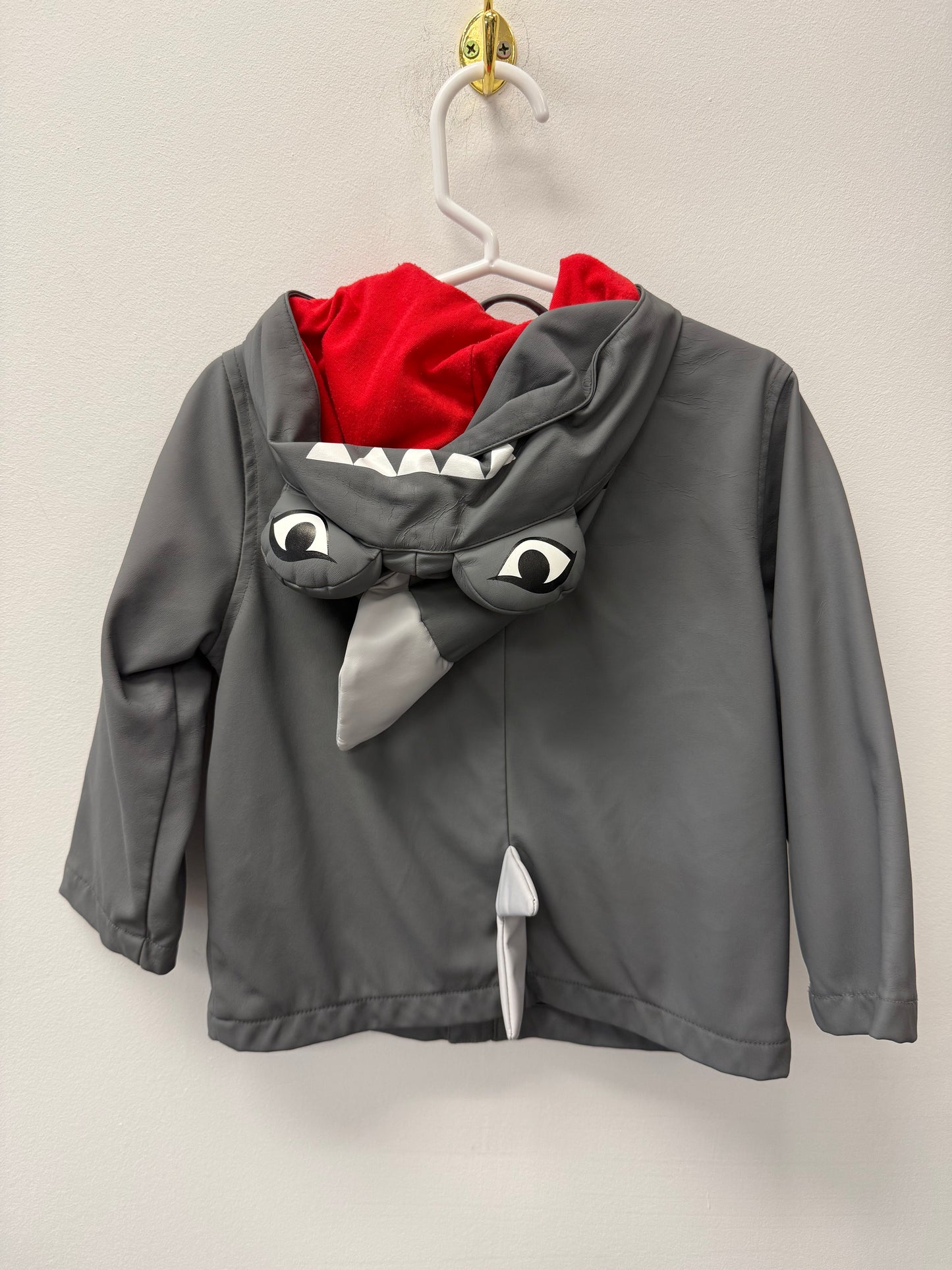 GEORGE SHARK RAIN COAT SIZE 2T