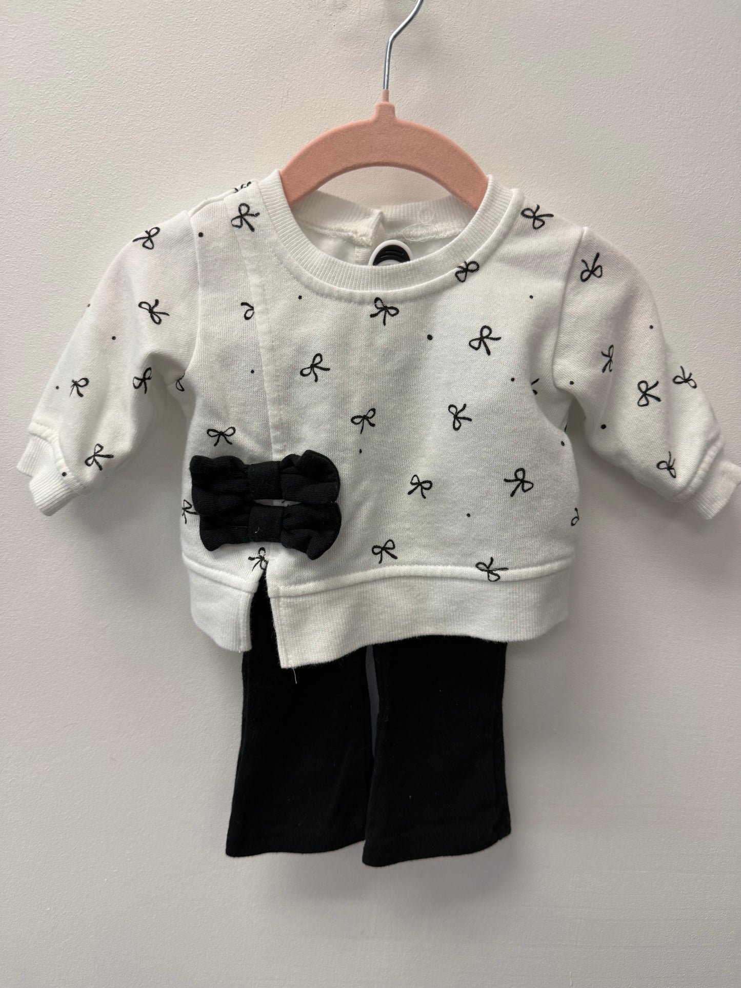 BWTEEN BOW FLARE PANTS OUTFIT SIZE 0-3M