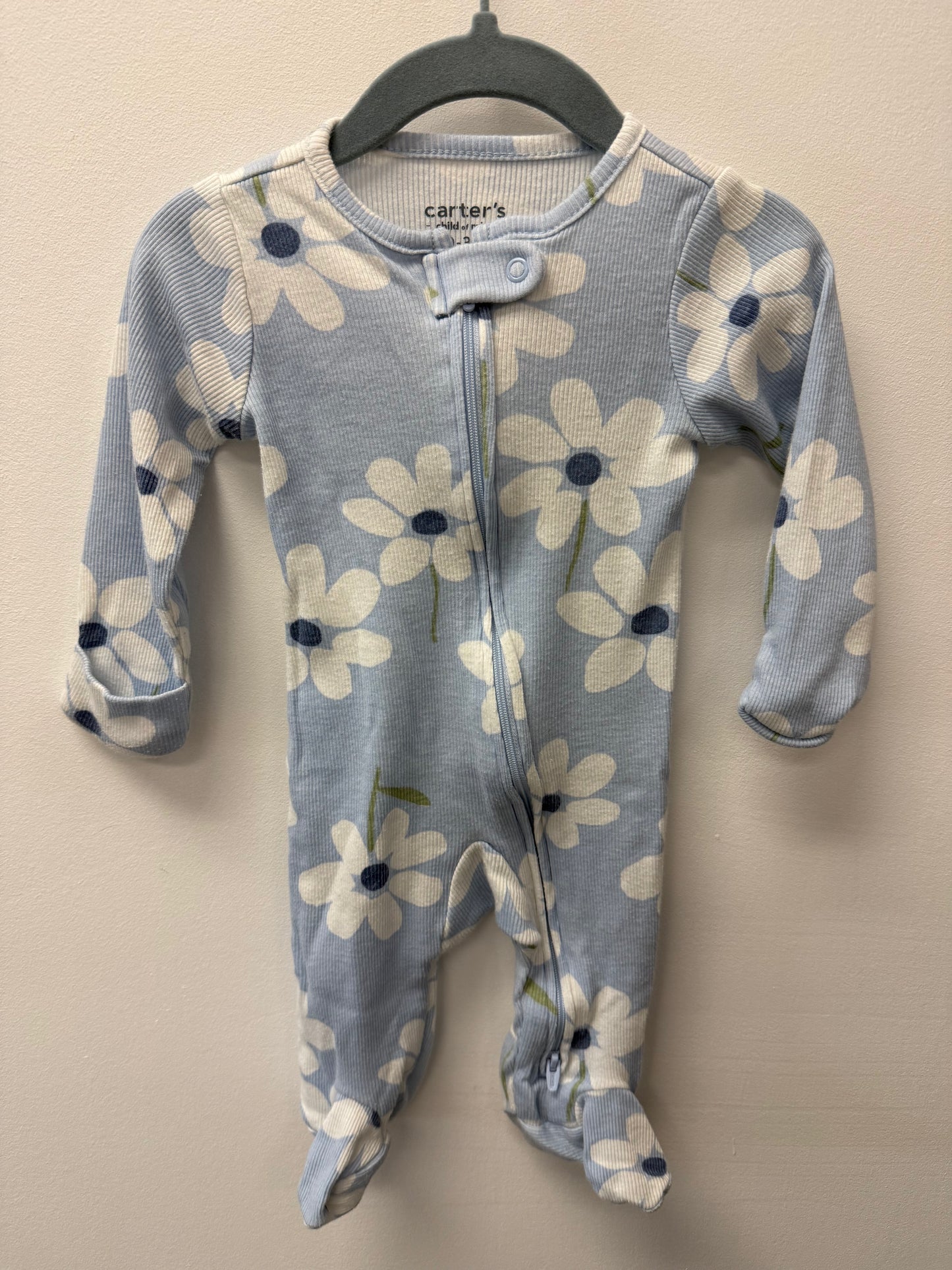 CARTERS BLUE DAISY SLEEPER SIZE 0-3M
