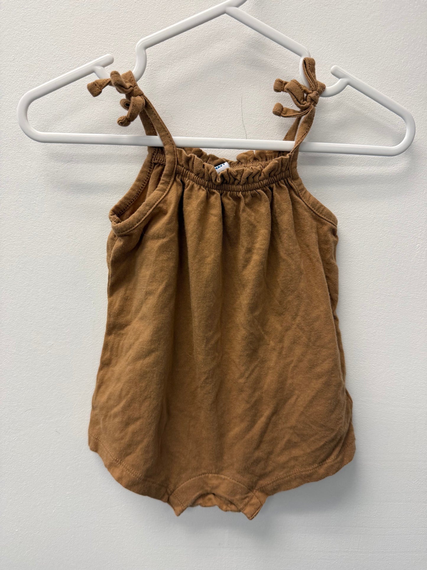 OLD NAVY BROWN ROMPER SIZE 6-12M