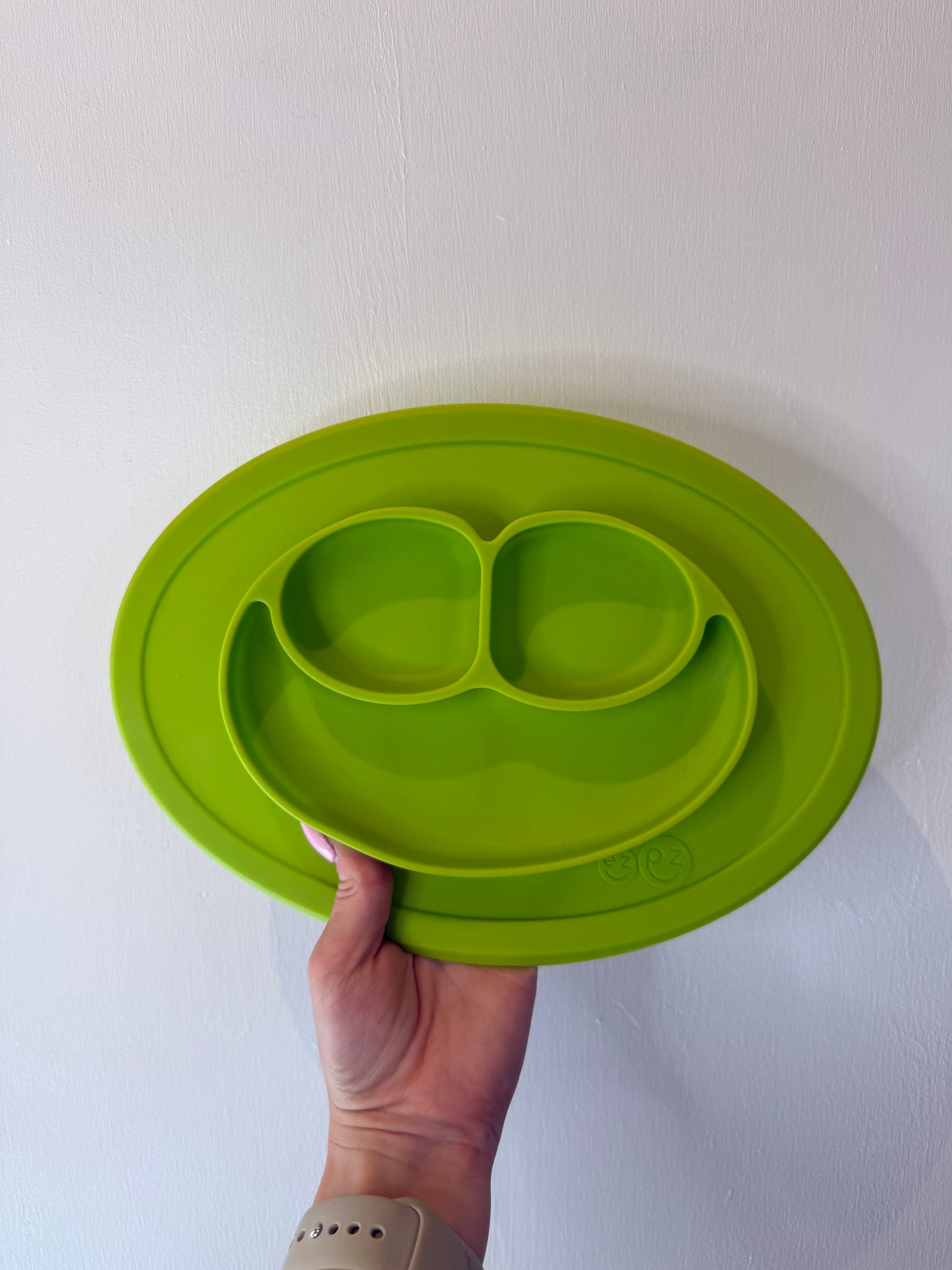 EZPZ SILICONE PLATE