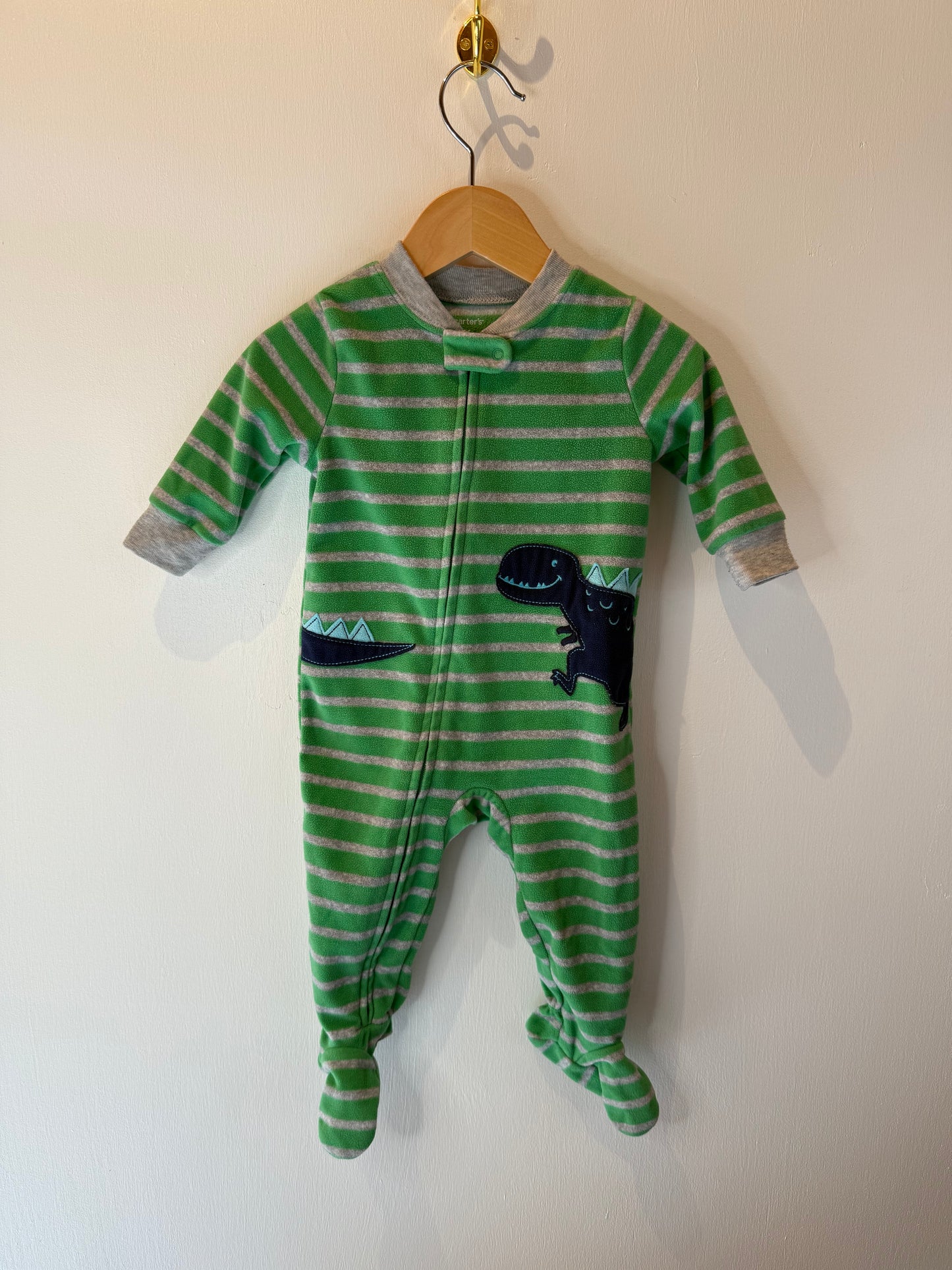 CARTERS GREEN FLEECE DINO SLEEPER 6M