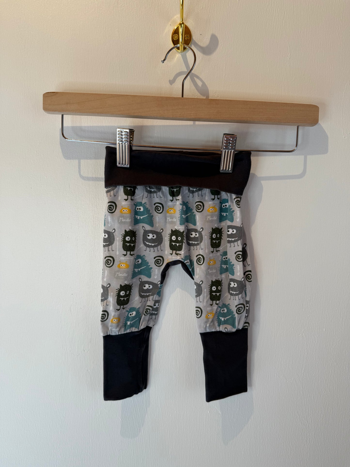 MONSTER GROW WITH ME PANTS 1M-1 YEAR