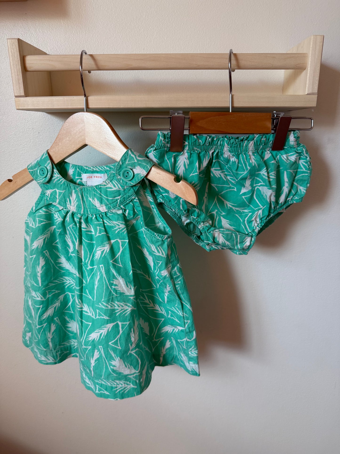 JOE FRESH 2 PIECE SET 6-12M