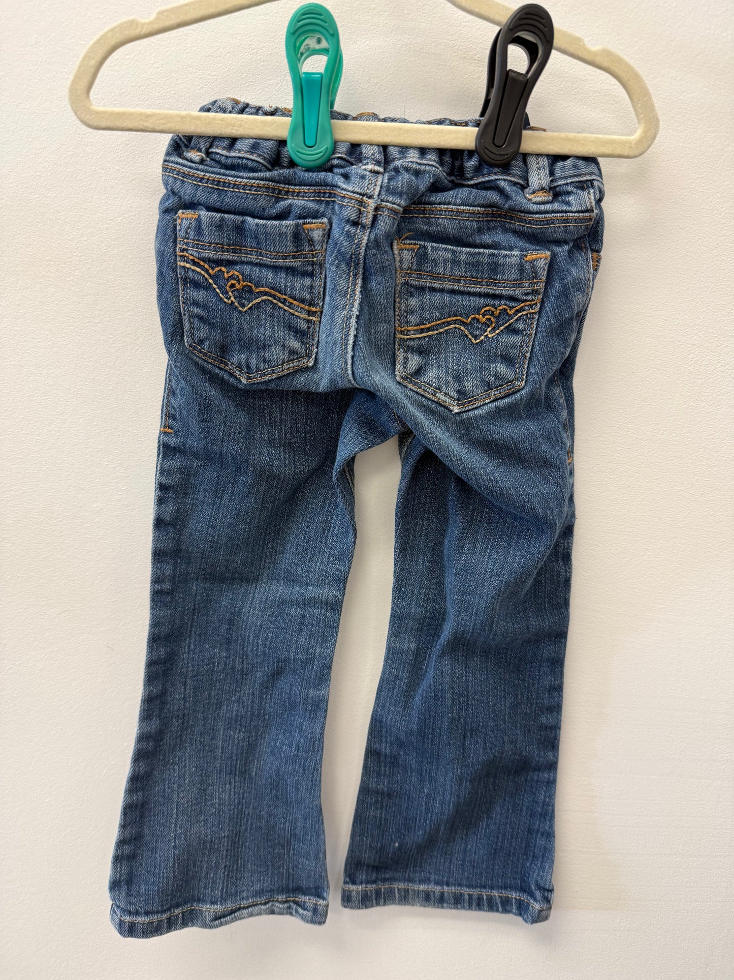 OLD NAVY BOOT CUT JEANS SIZE 3T