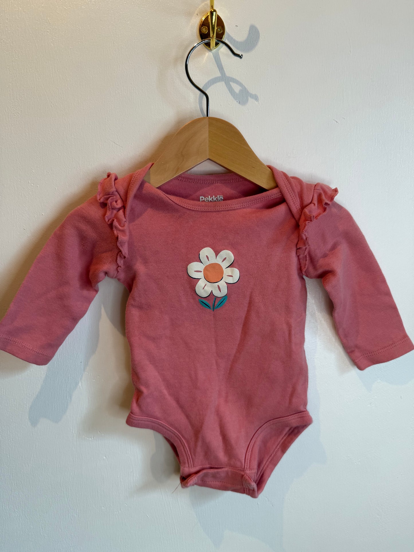 PEKKLE FLOWER ONESIE 6M