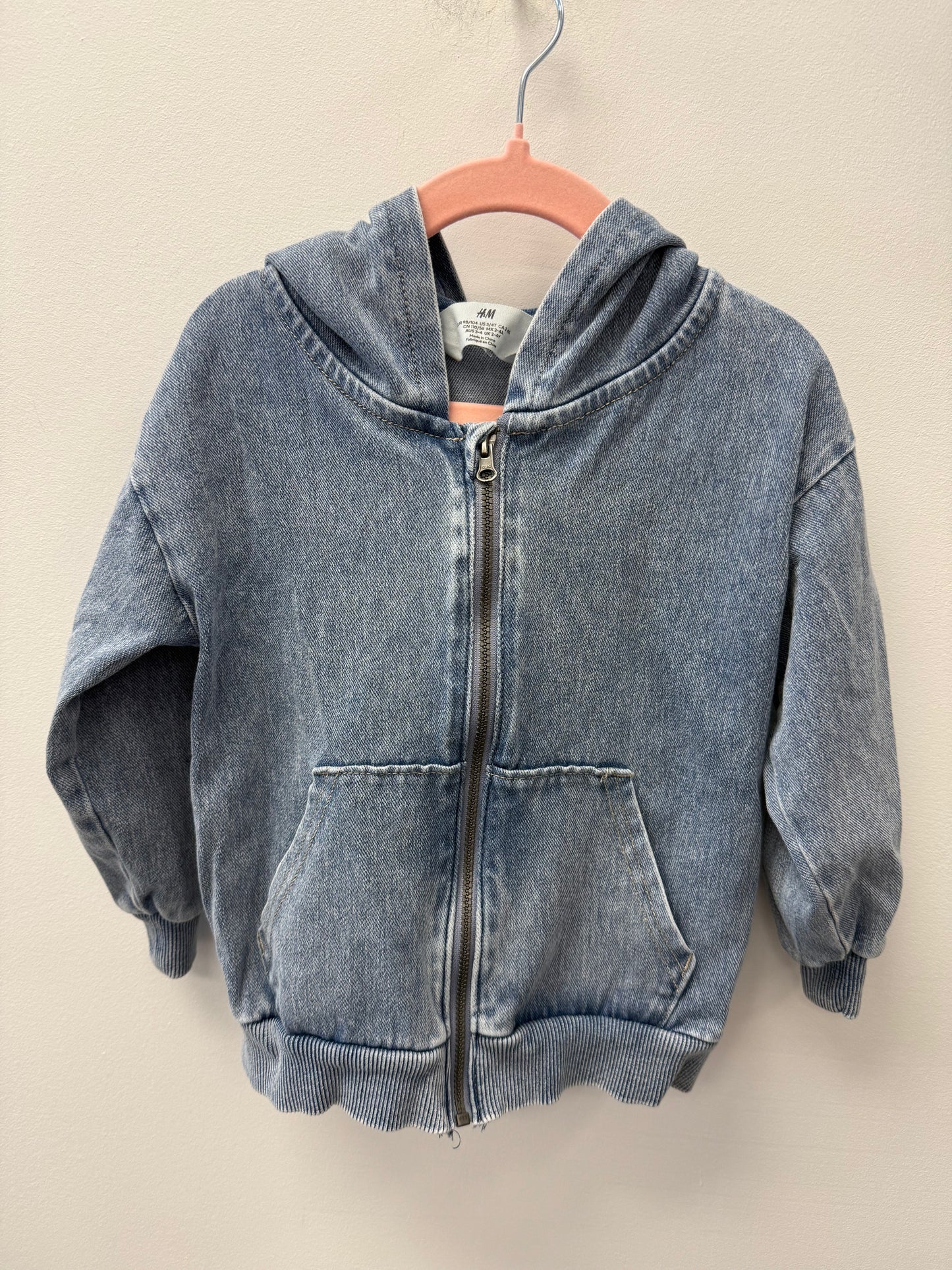 H&M DENIM JACKET SIZE 3-4T