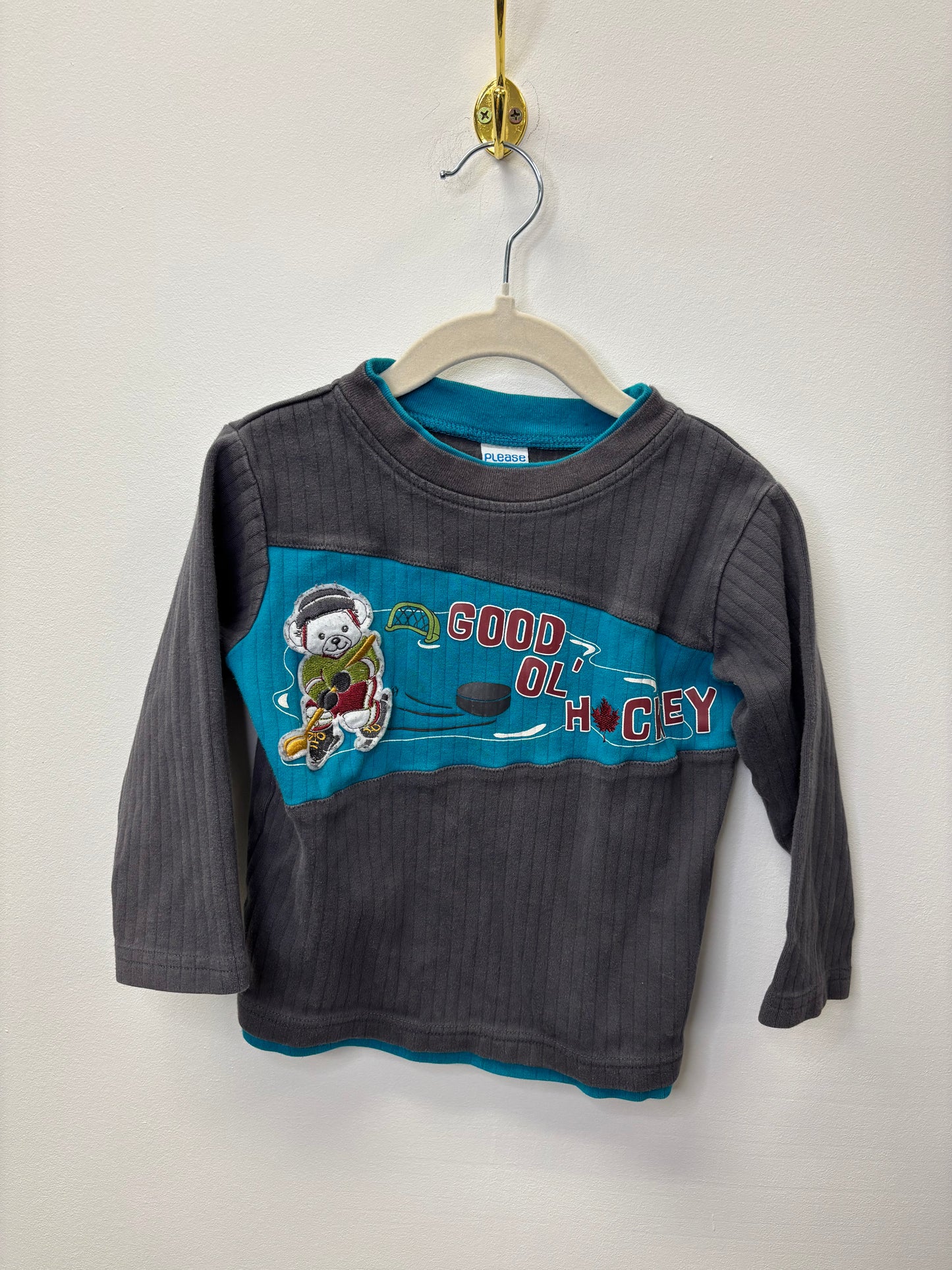 PLEASE MUM HOCKEY SHIRT SIZE 3T