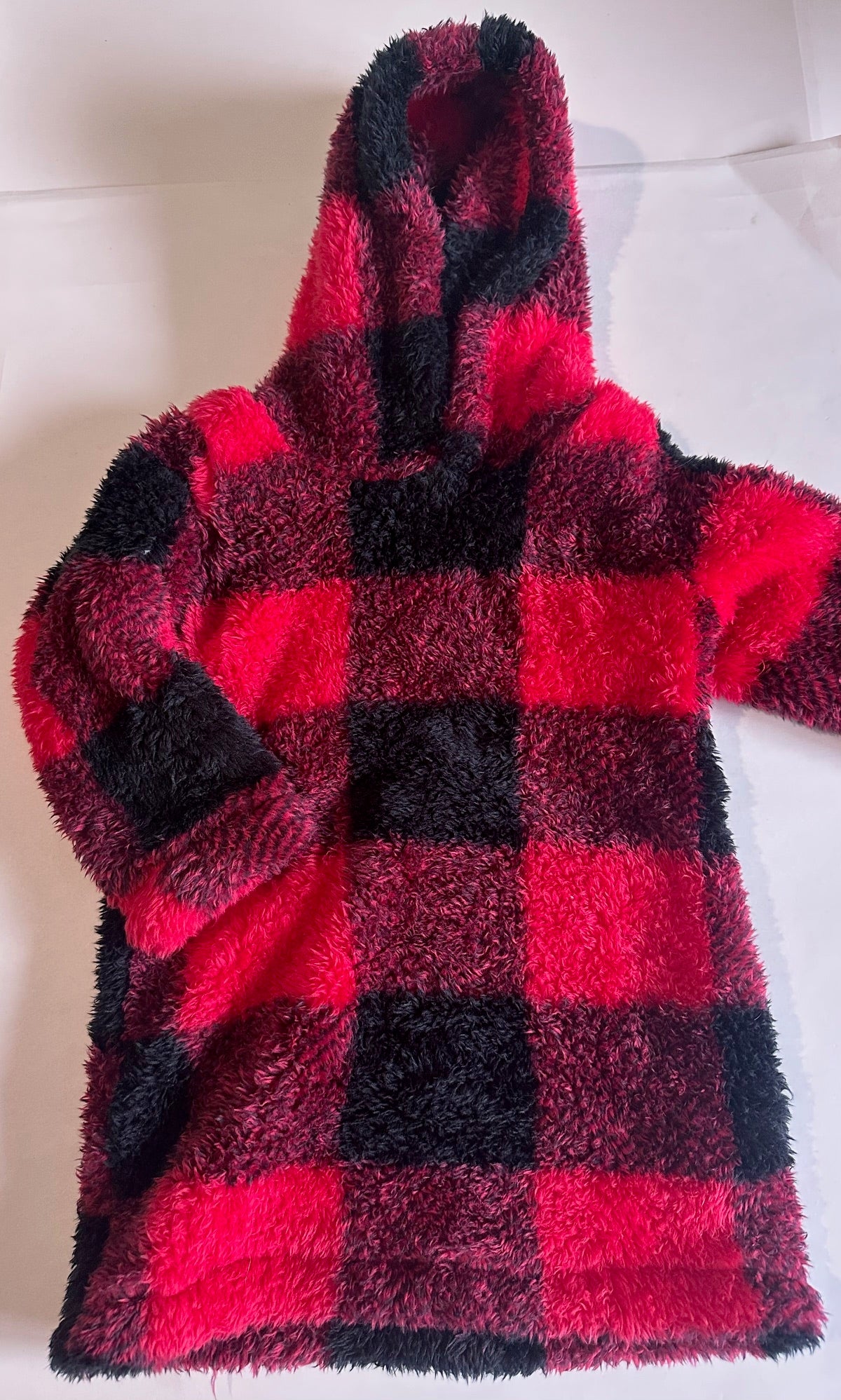 Unknown Brand, Soft Red and Black Hoodie - Size 2-3Y