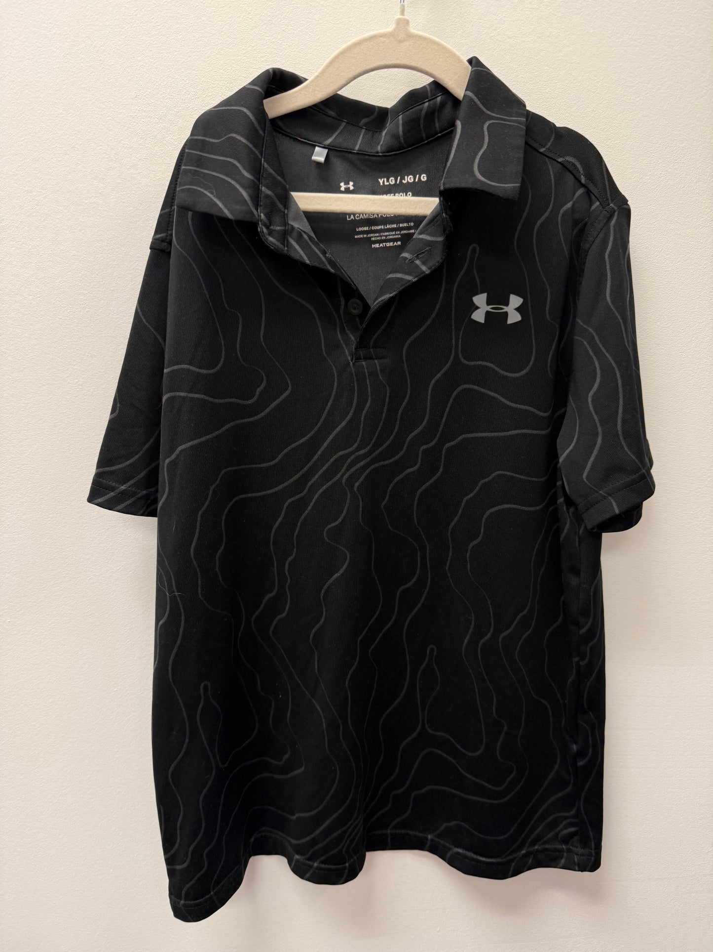 UNDER ARMOUR SHIRT SIZE 12-14