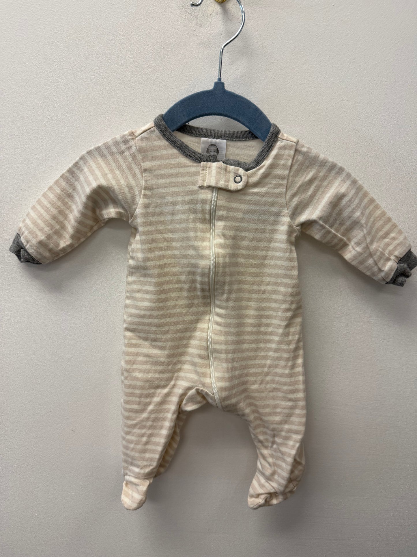 GERBER STRIPPED SLEEPER SIZE NEWBORN
