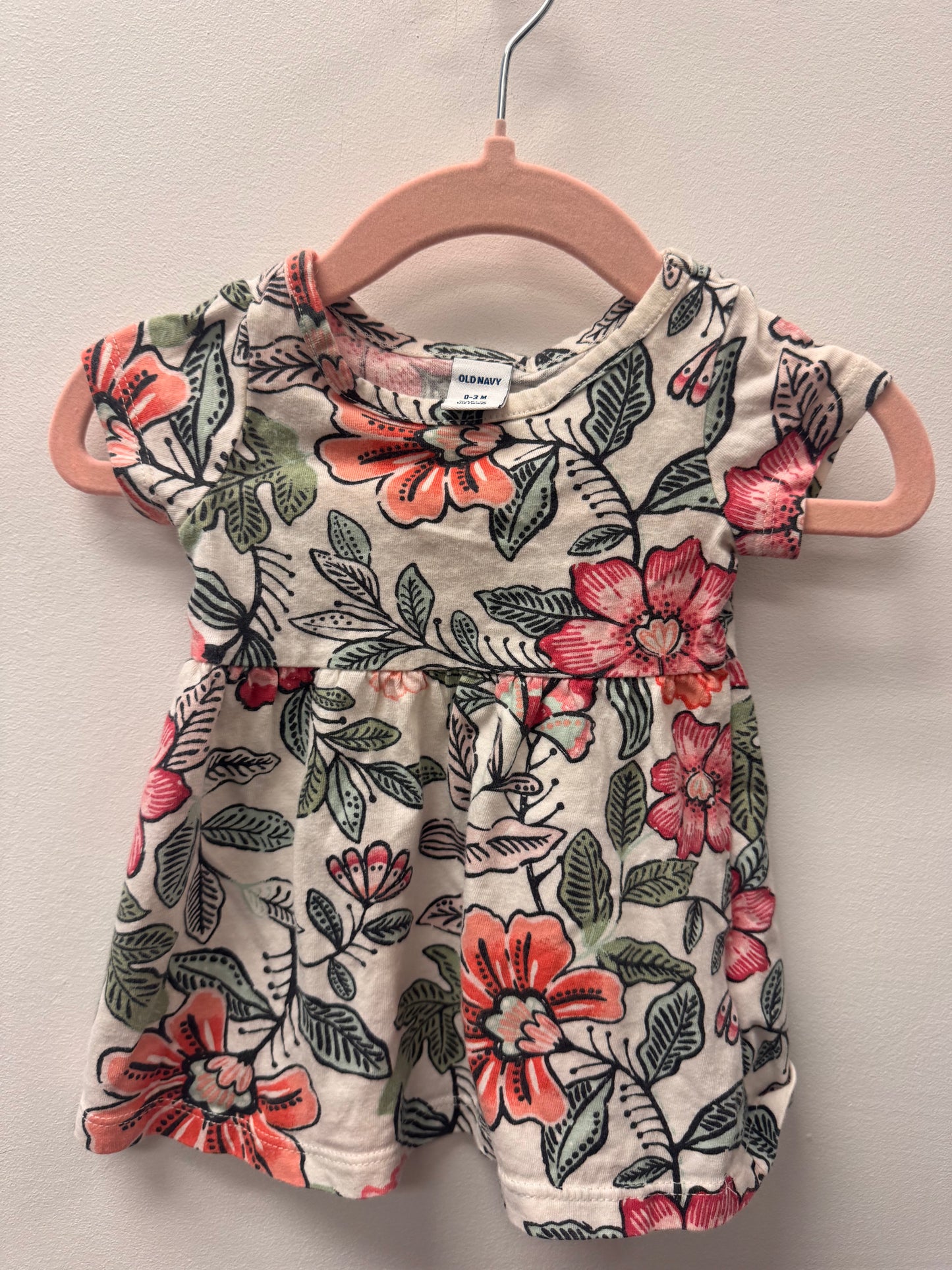 OLD NAVY FLORAL DRESS SIZE 0-3M