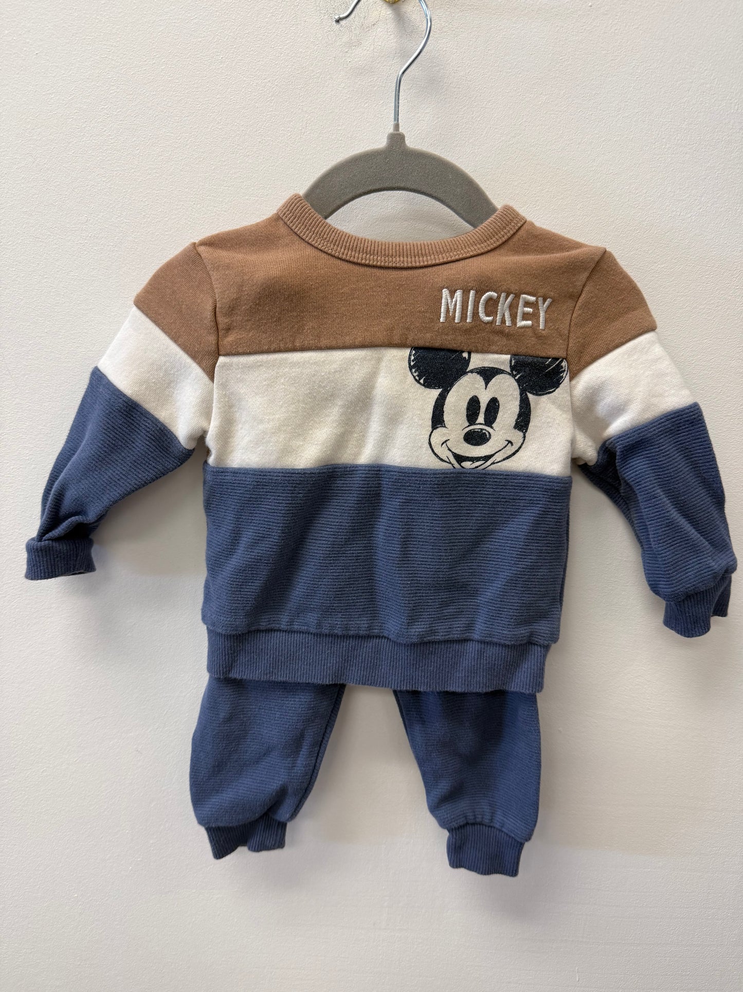 DISNEY BABY MICKEY MOUSE TRACKSUIT SIZE 3M