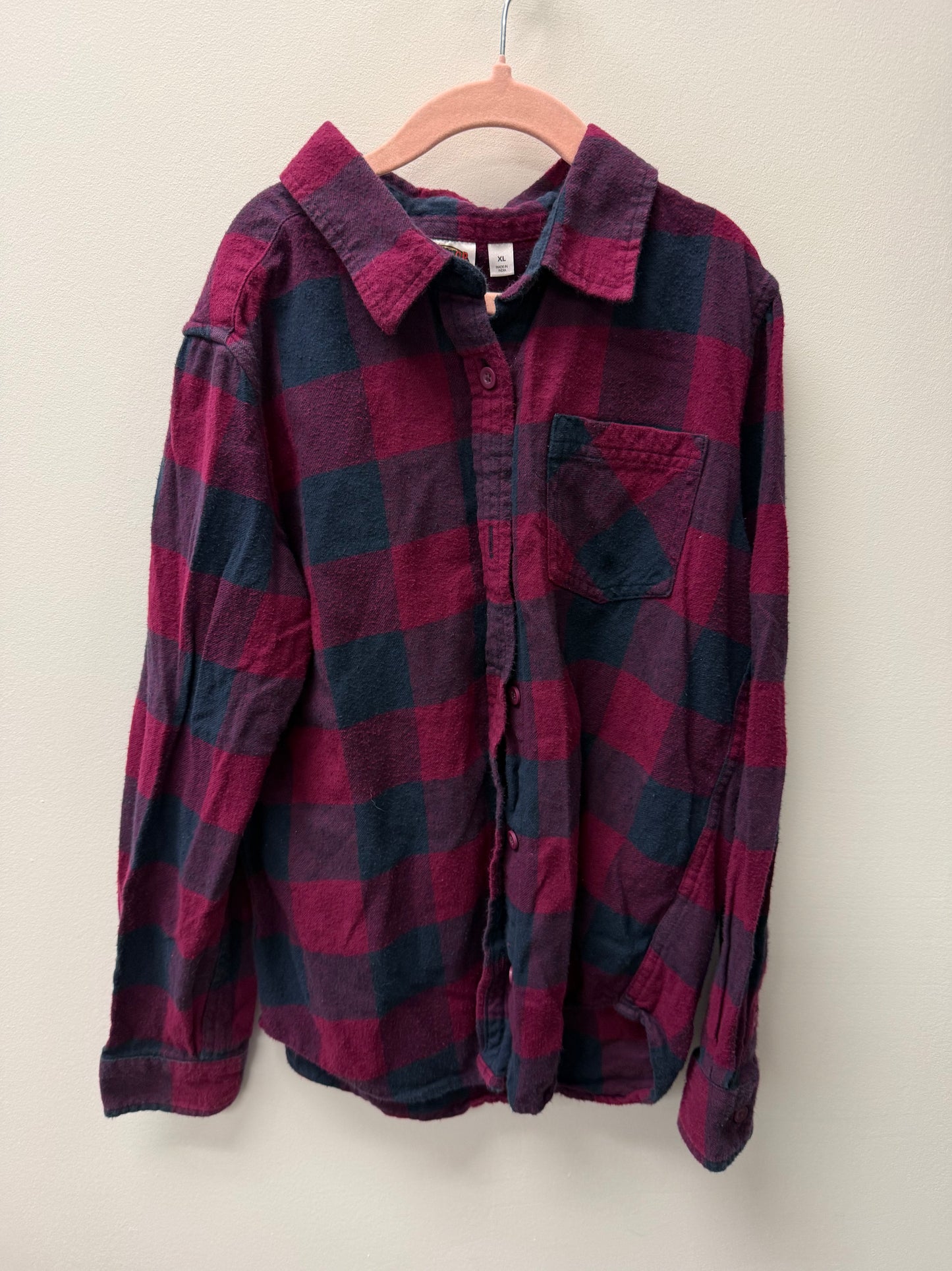 OUTDOOR KIDS PURPLE PLAID SIZE 10