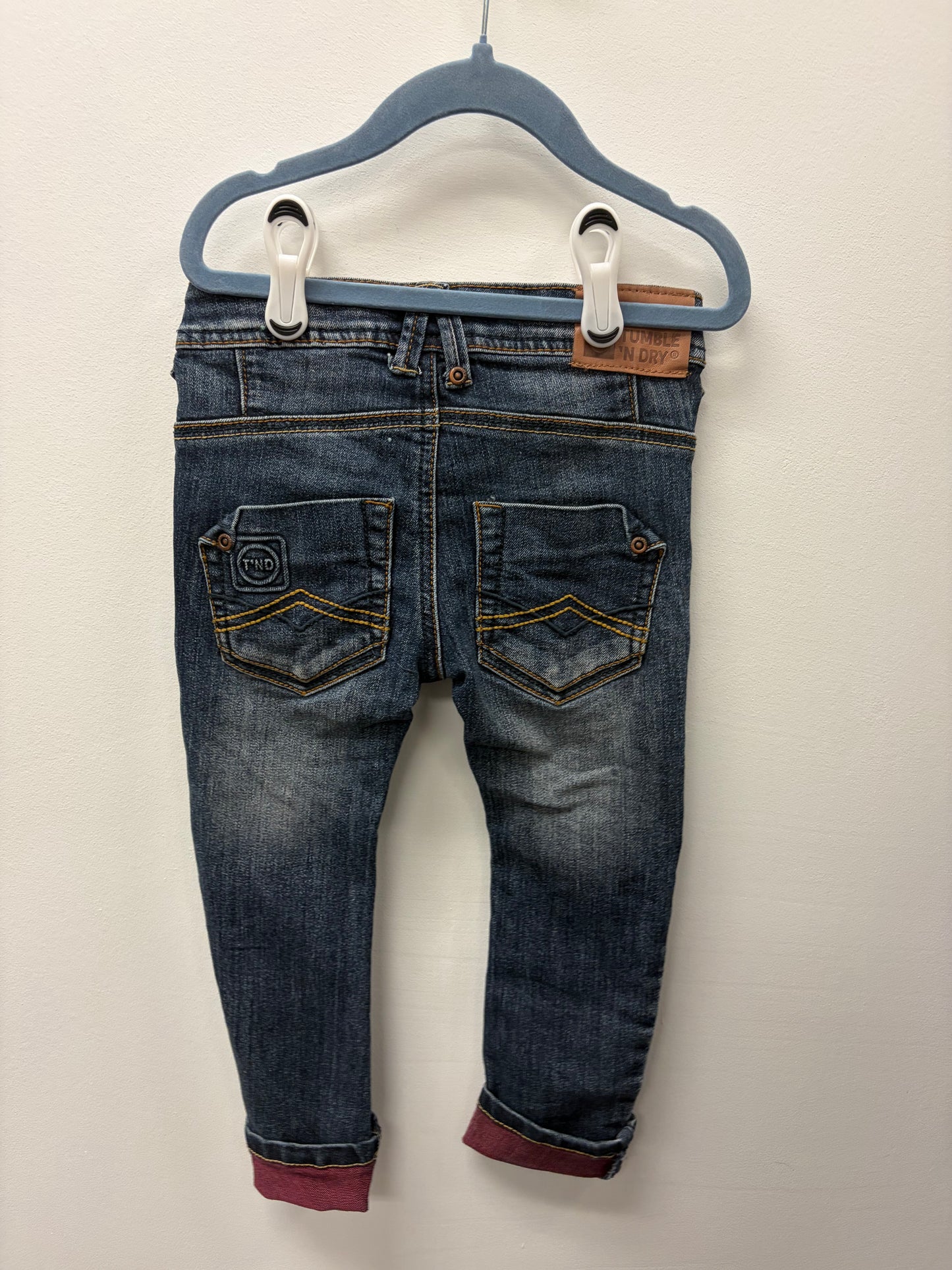 TUMBLE N DRY JEANS SIZE 3-4T