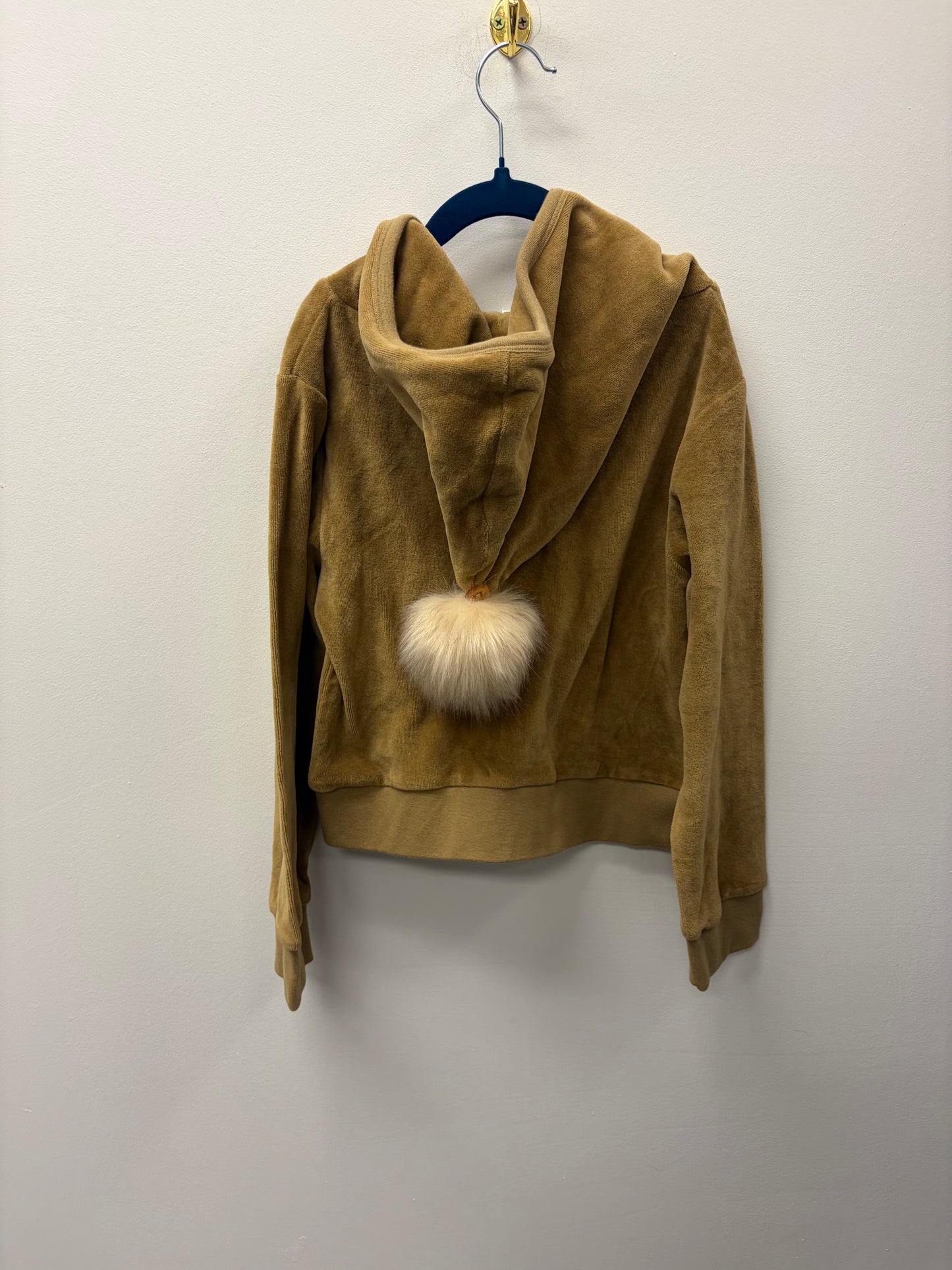 KATE QUINN HOODIE SIZE 5