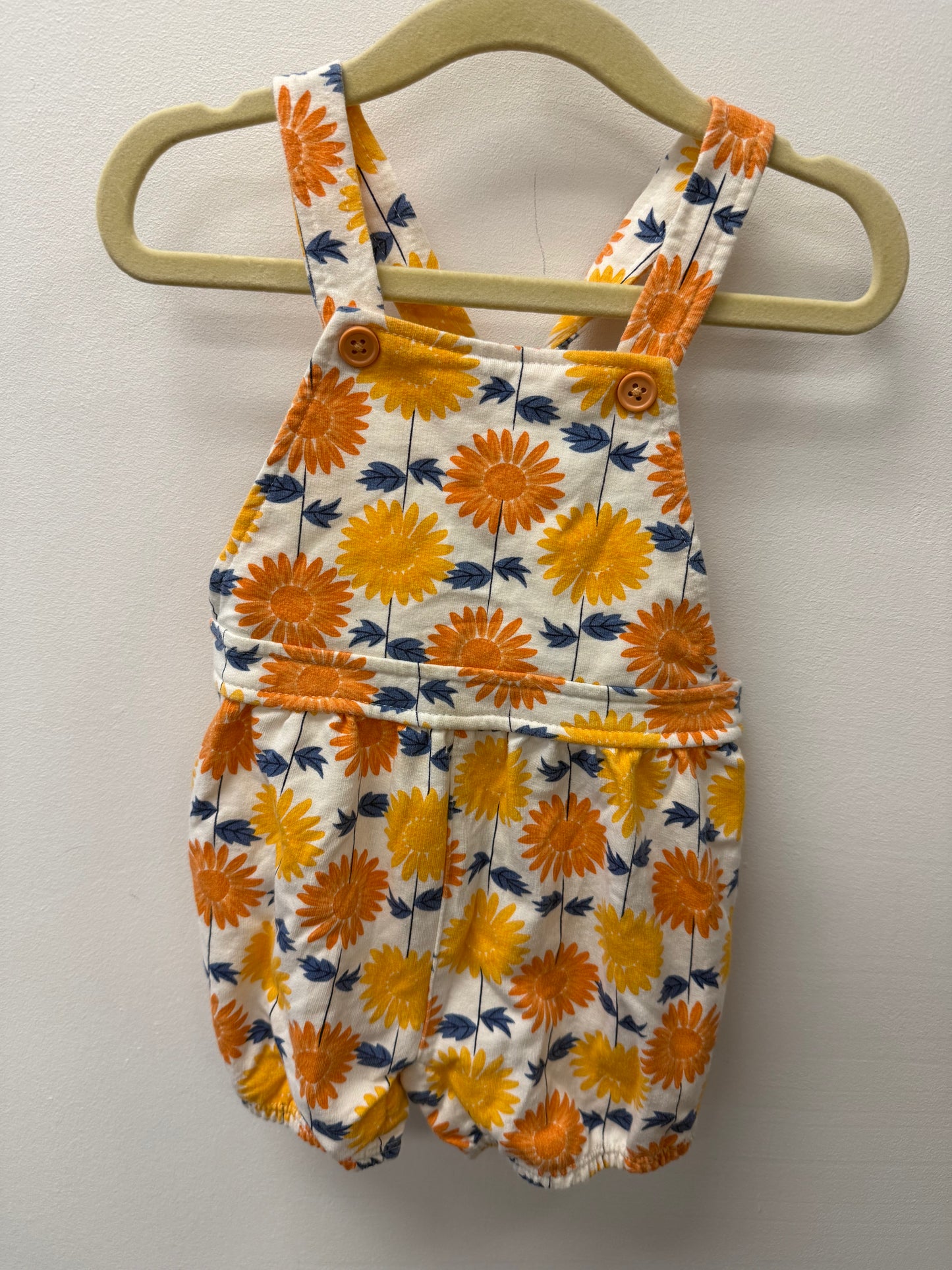PEKKLE FLORAL SHORTALLS SIZE 9M