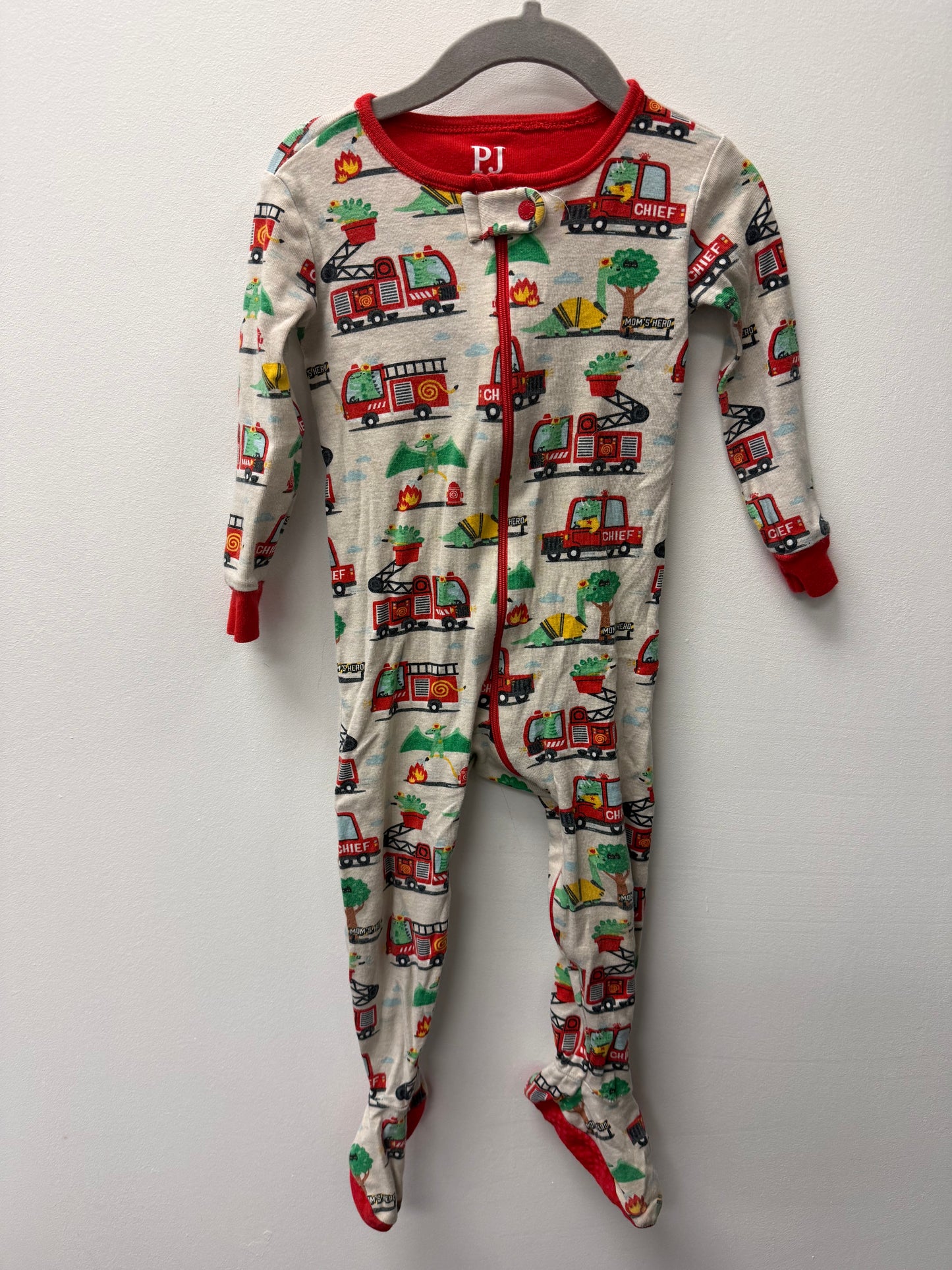 CHILDRENS PLACE FIRETRUCK SLEEPER SIZE 18-24M